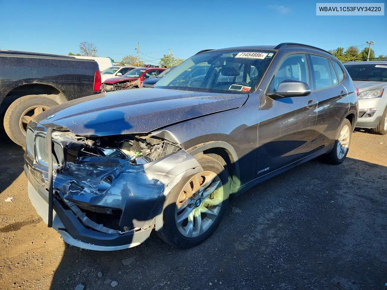 BMW X1 2015, VIN WBAVL1C53FVY34220