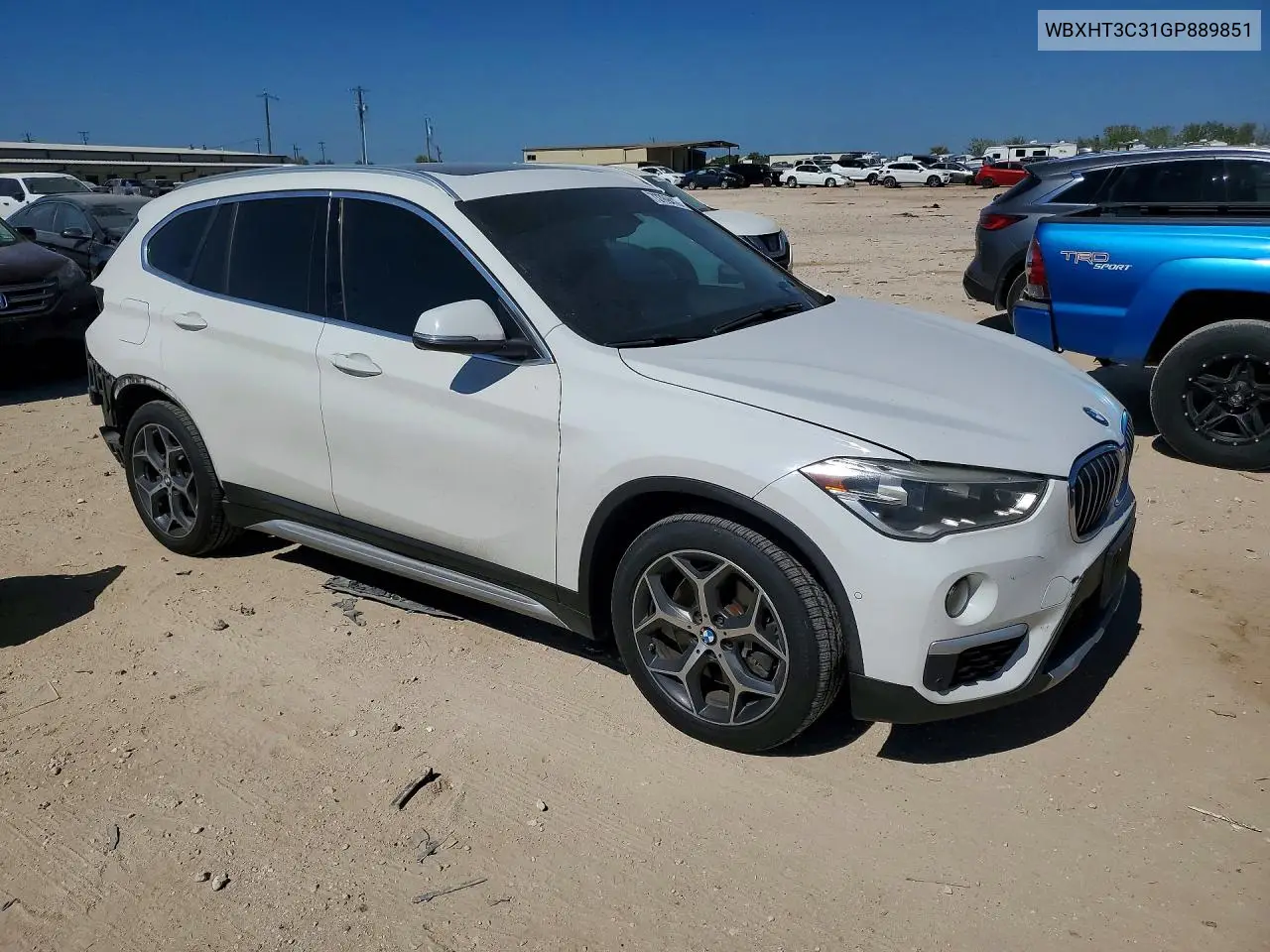 2016 BMW X1 VIN WBXHT3C31GP889851 — фото 4