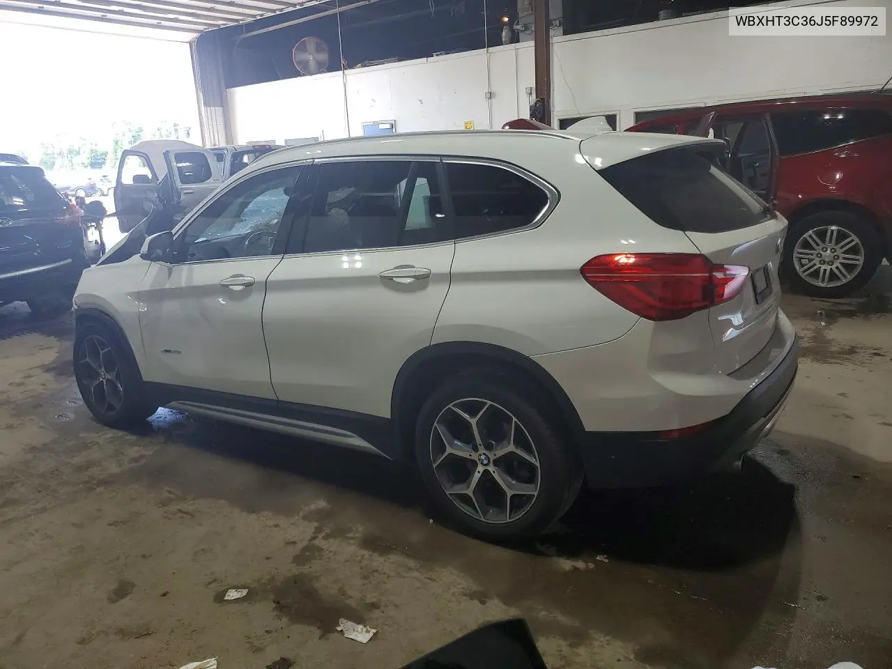 2018 BMW X1 VIN WBXHT3C36J5F89972 — фото 2