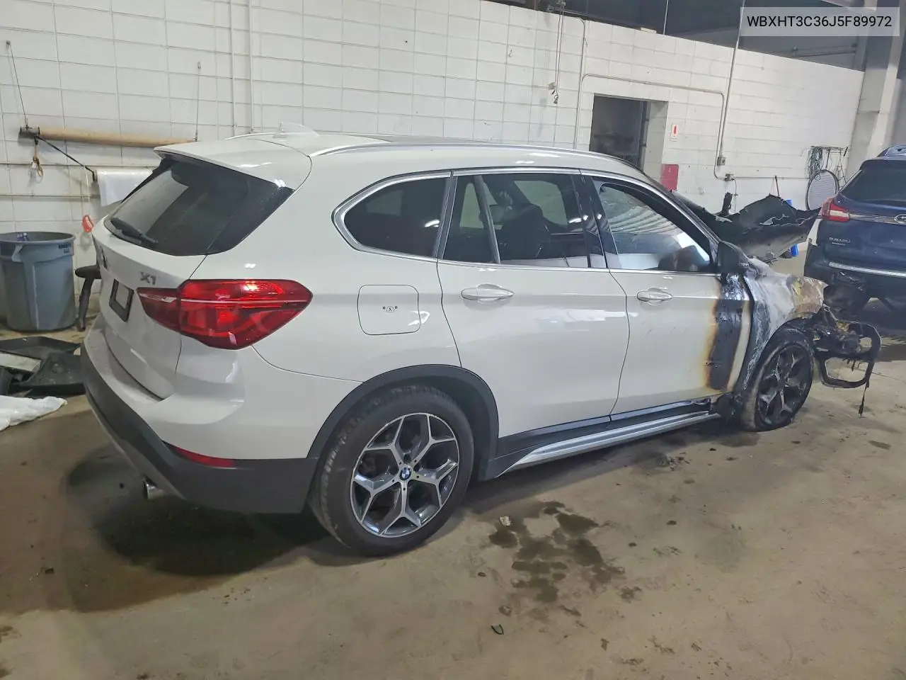 2018 BMW X1 VIN WBXHT3C36J5F89972 — фото 3