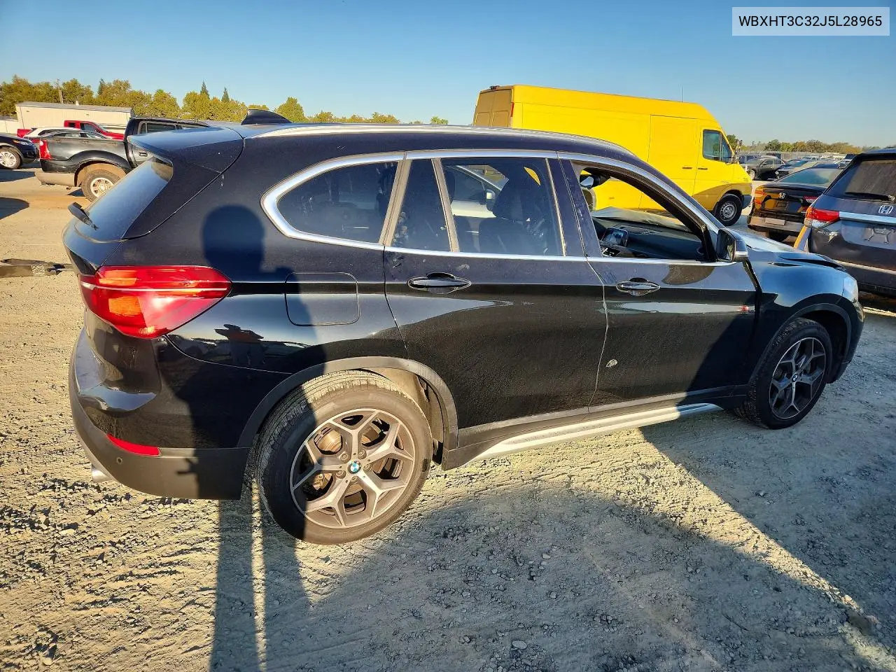 2018 BMW X1 VIN WBXHT3C32J5L28965 — фото 3