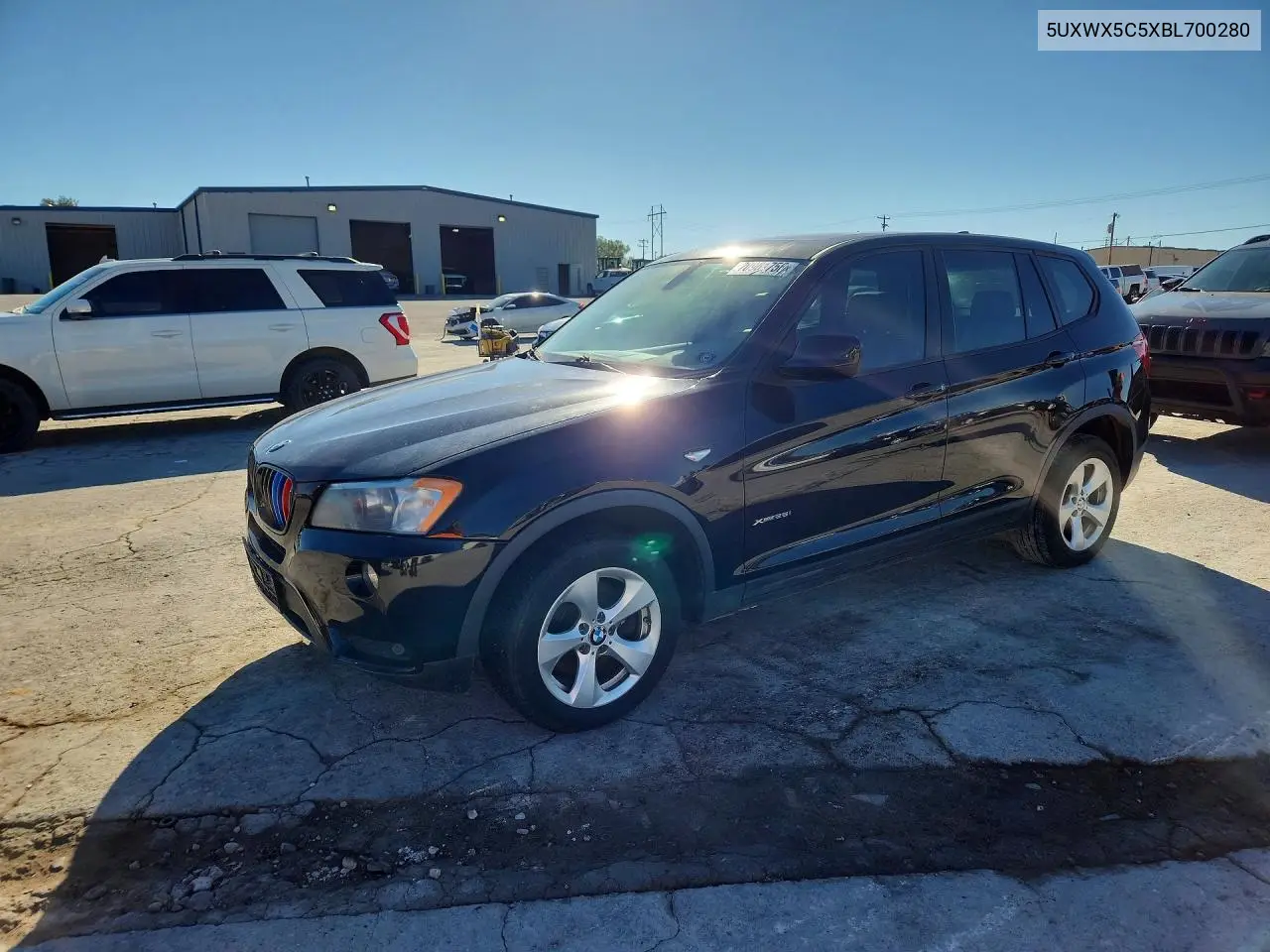 BMW X3 2011, VIN 5UXWX5C5XBL700280