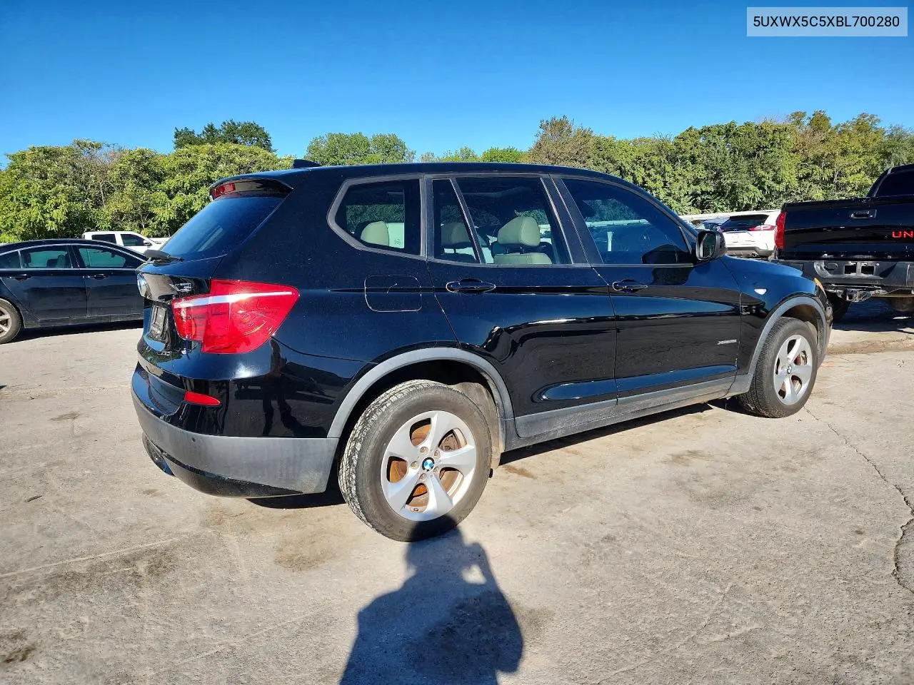 2011 BMW X3 VIN 5UXWX5C5XBL700280 — фото 3