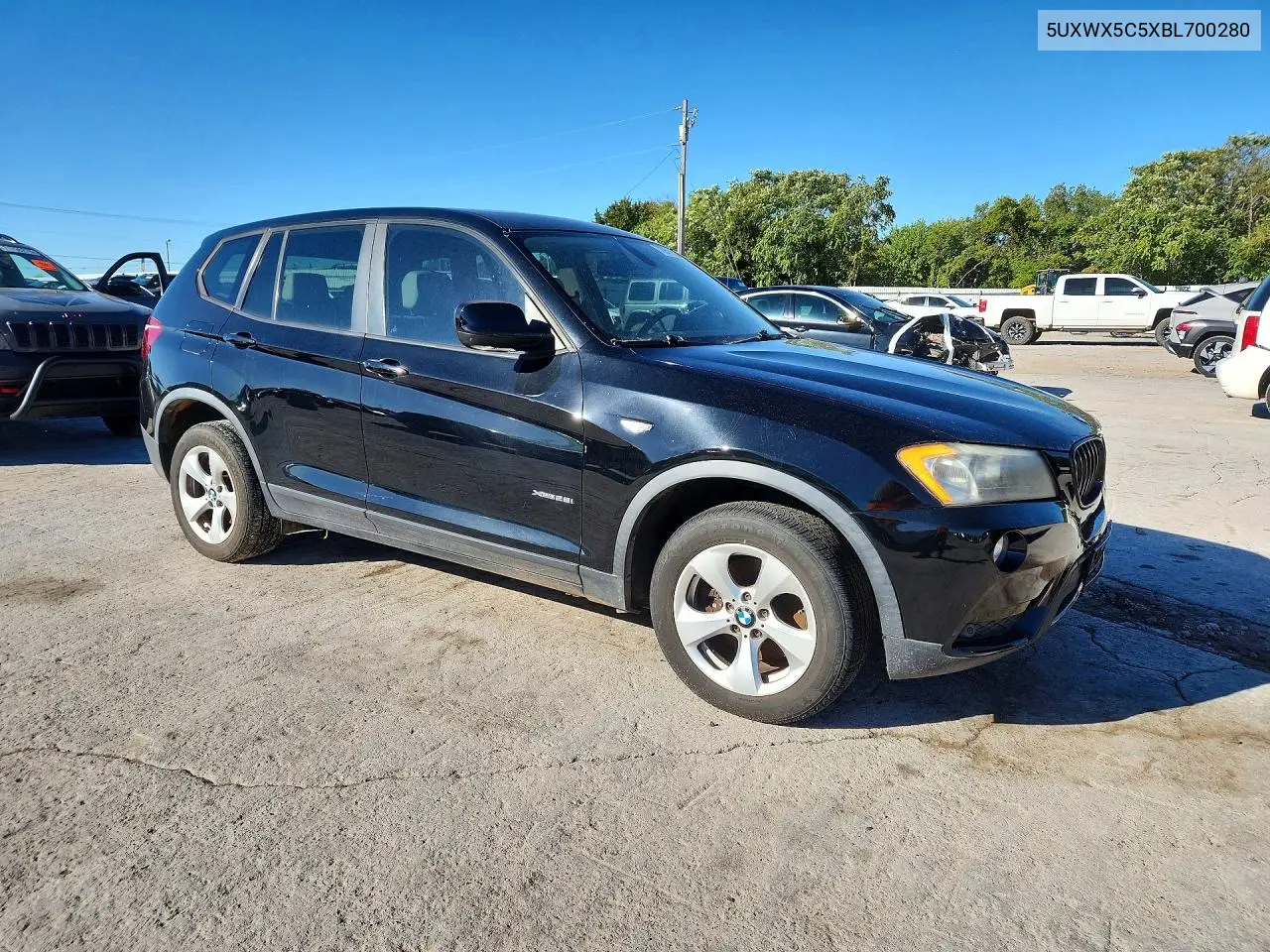 2011 BMW X3 VIN 5UXWX5C5XBL700280 — фото 4
