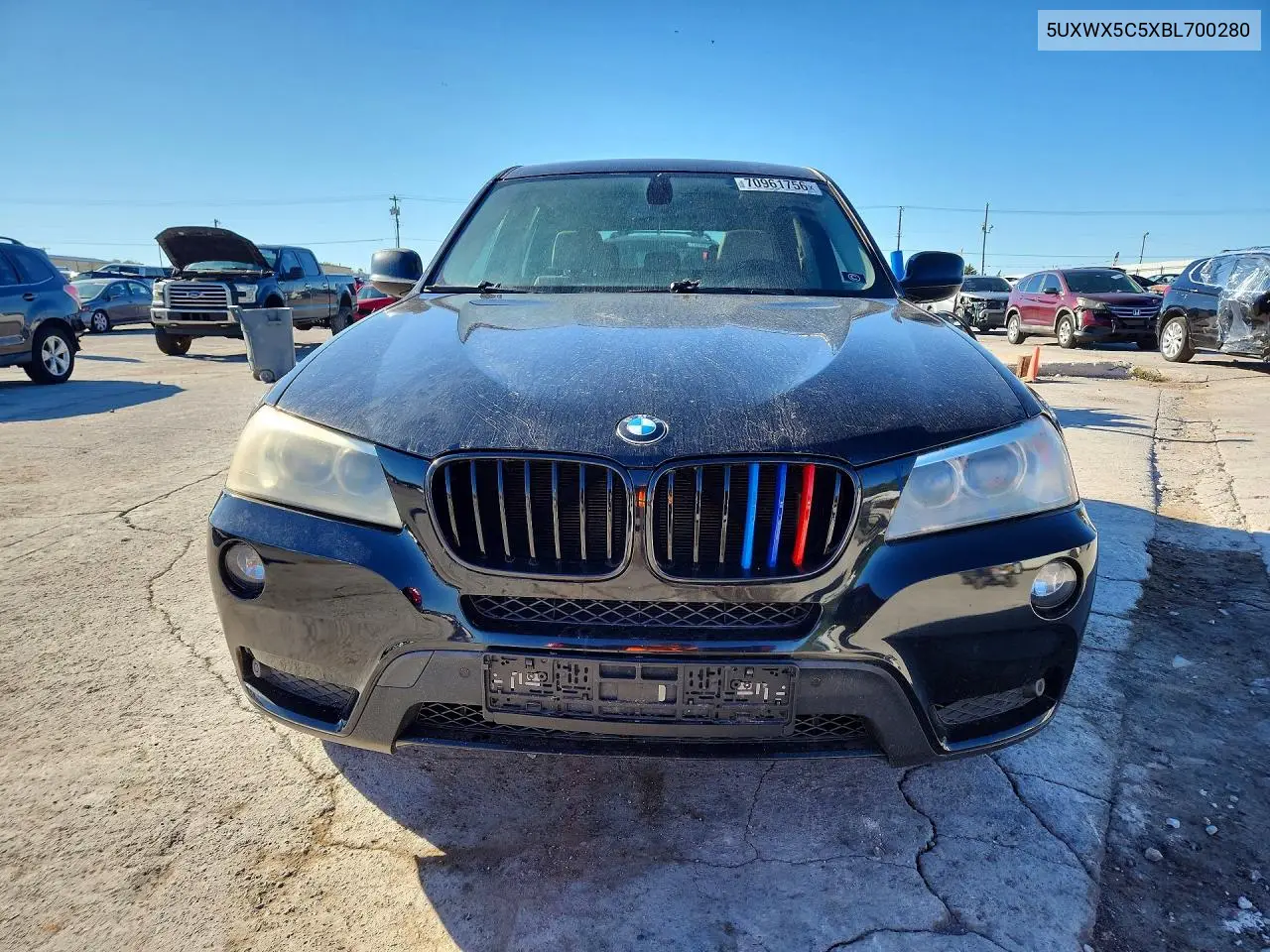 2011 BMW X3 VIN 5UXWX5C5XBL700280 — фото 5
