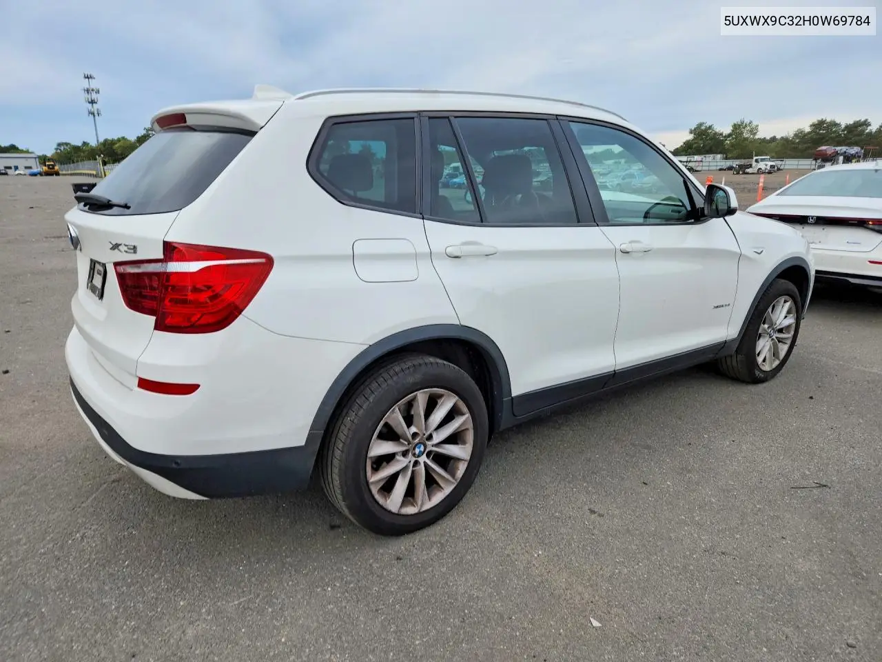 2017 BMW X3 VIN 5UXWX9C32H0W69784 — фото 3