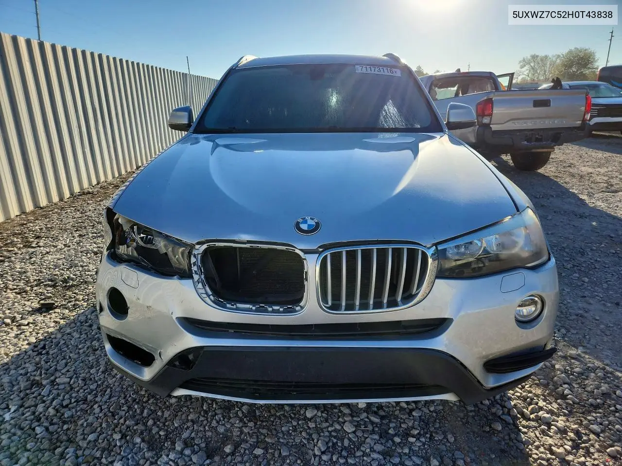 2017 BMW X3 VIN 5UXWZ7C52H0T43838 — фото 5