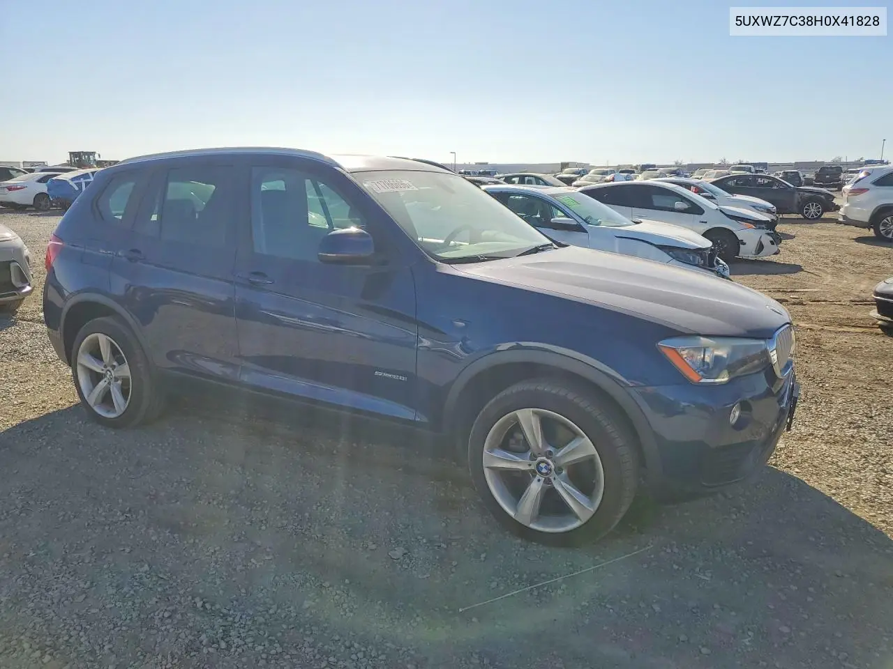 2017 BMW X3 VIN 5UXWZ7C38H0X41828 — фото 4