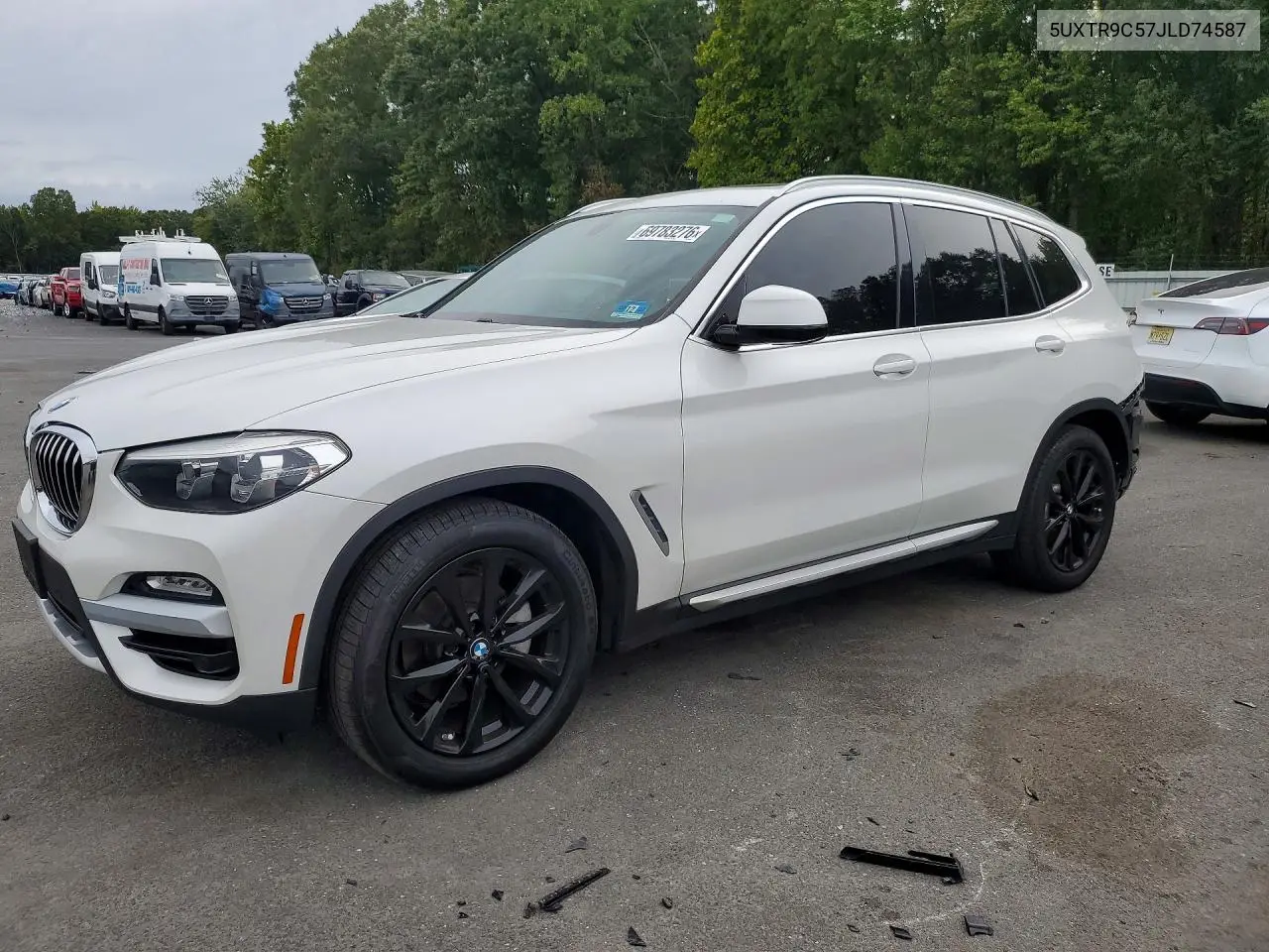 BMW X3 2018, VIN 5UXTR9C57JLD74587