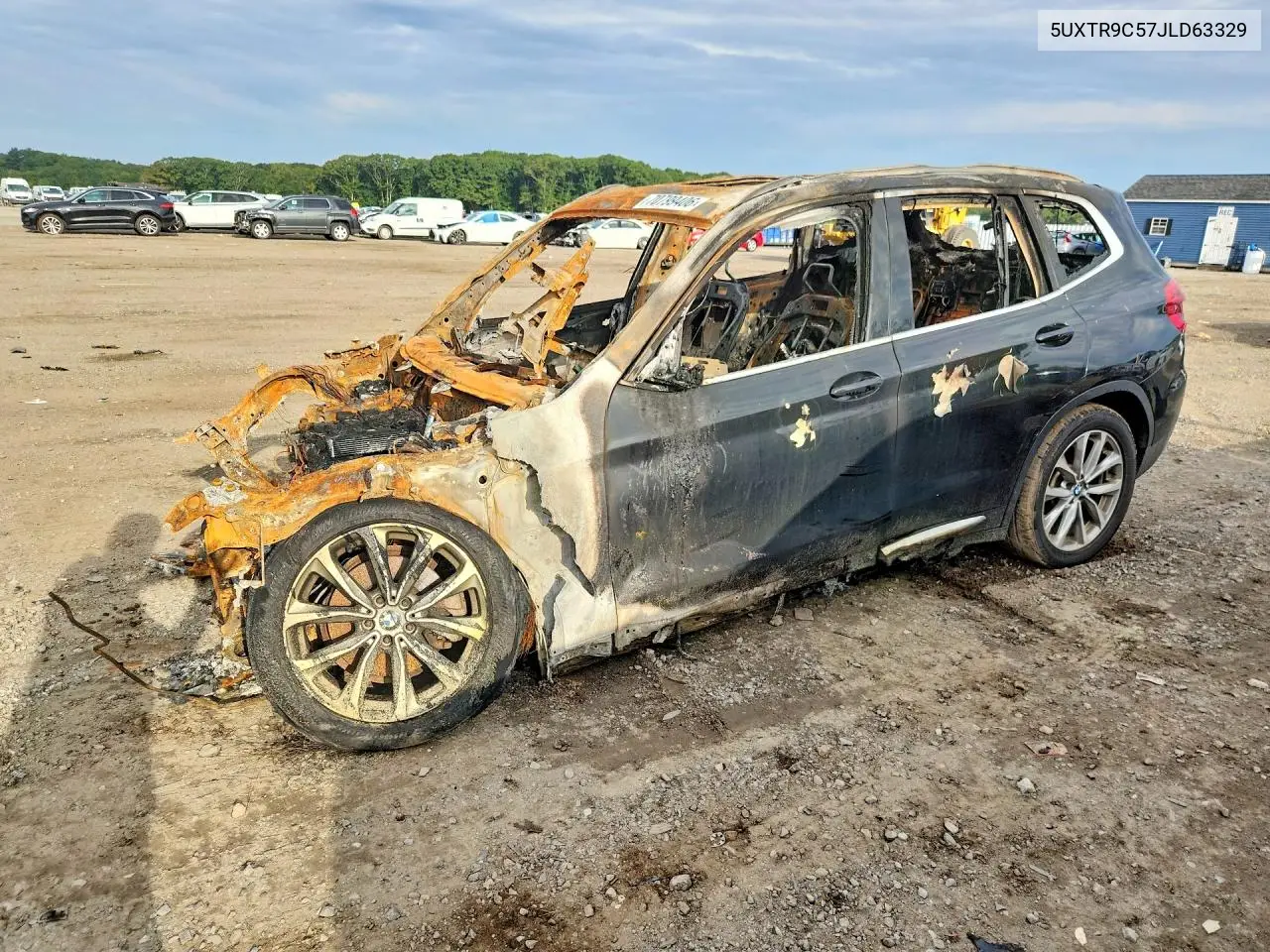BMW X3 2018, VIN 5UXTR9C57JLD63329