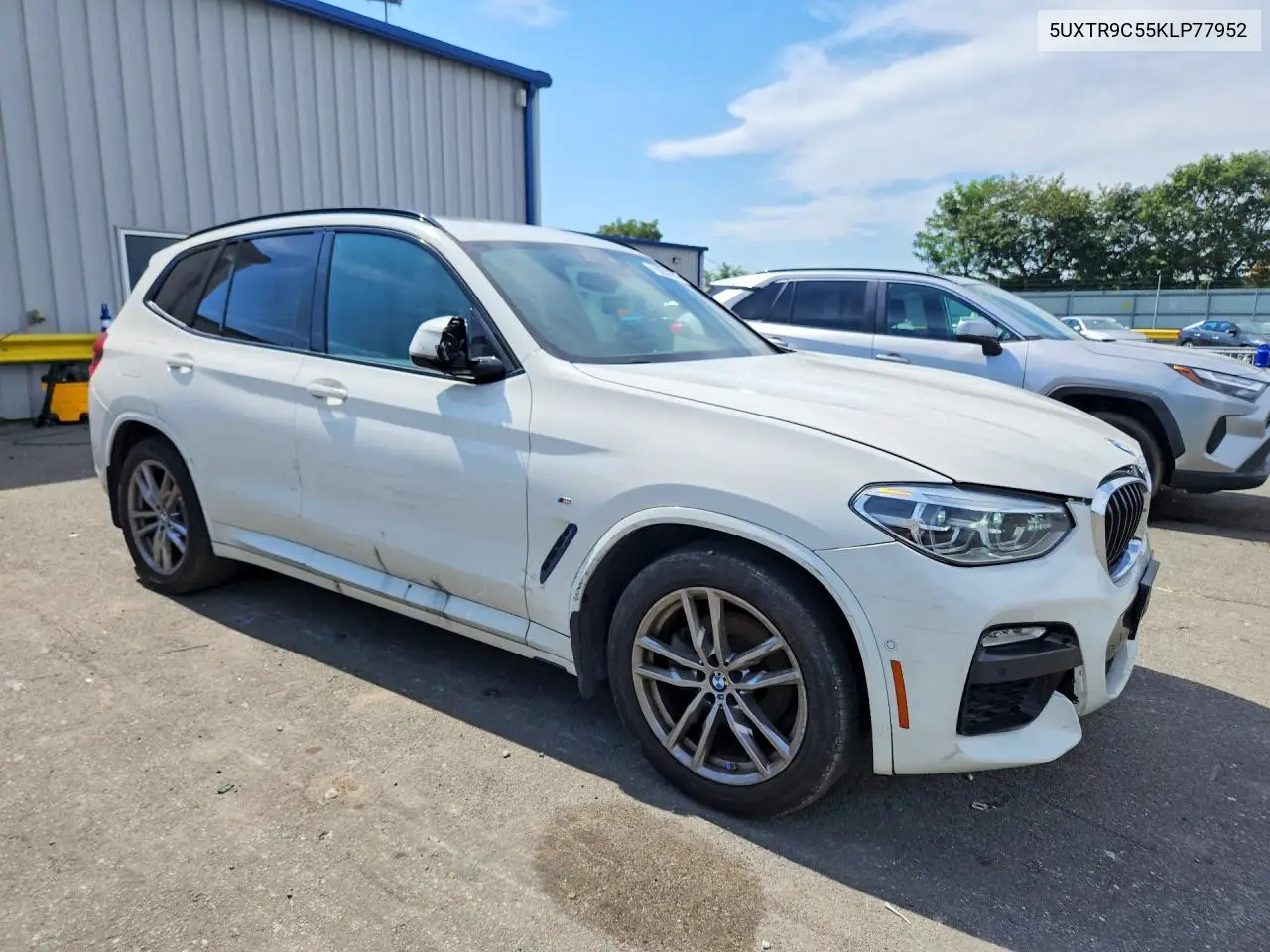BMW X3 2019, VIN 5UXTR9C55KLP77952