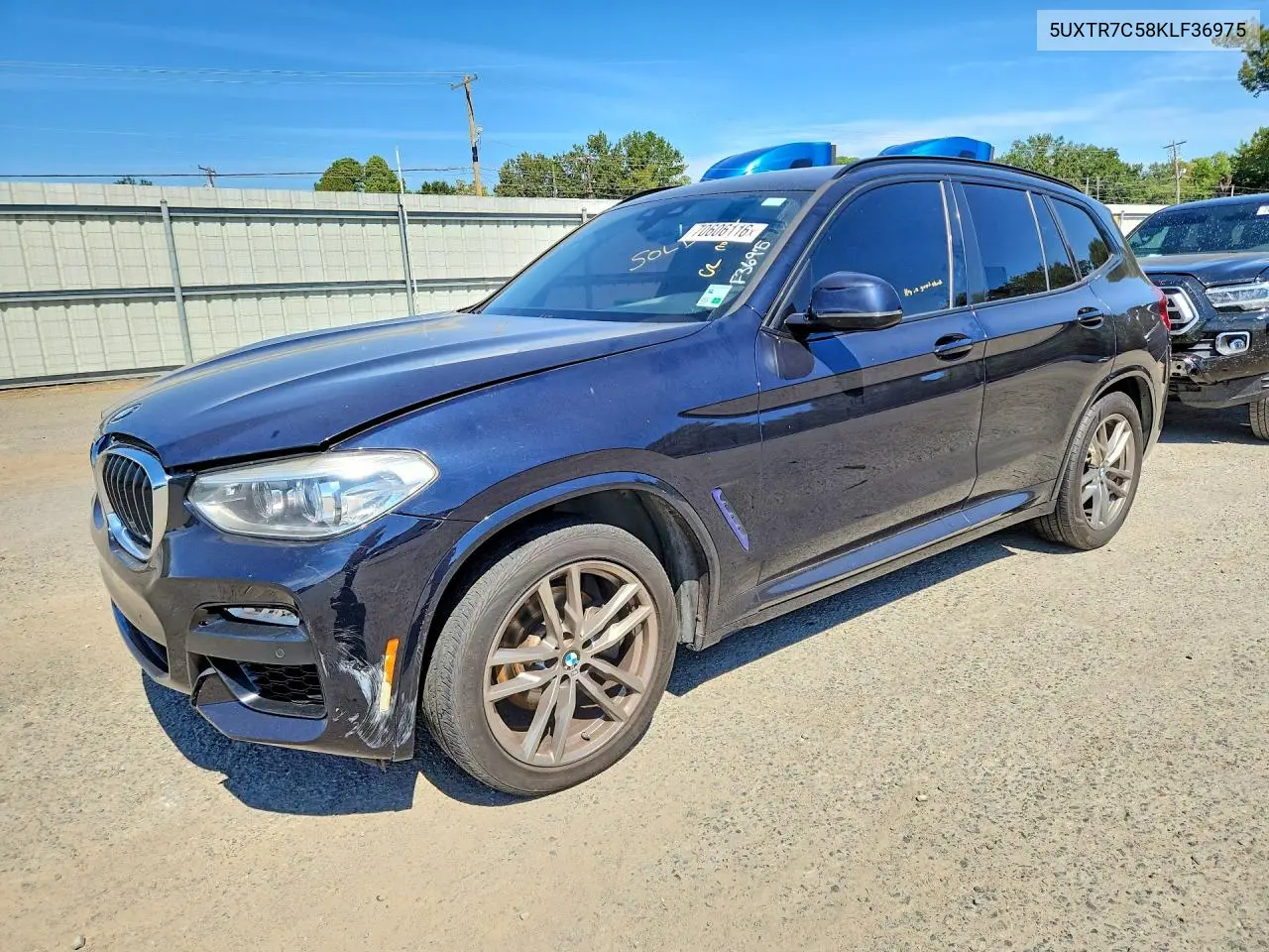 BMW X3 2019, VIN 5UXTR7C58KLF36975