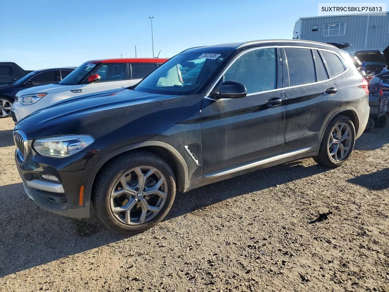 BMW X3 2019, VIN 5UXTR9C58KLP76813