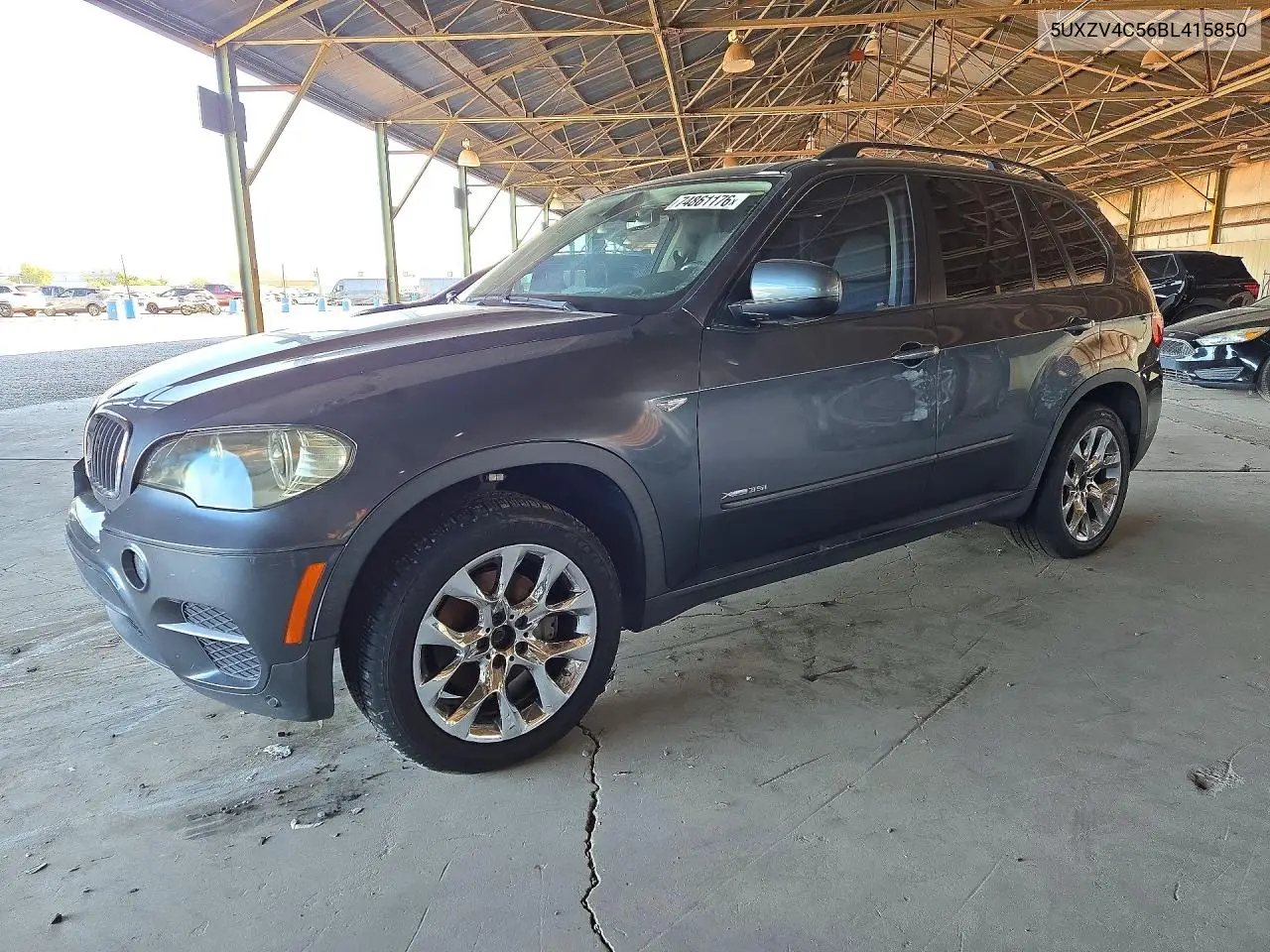 BMW X5 2011, VIN 5UXZV4C56BL415850