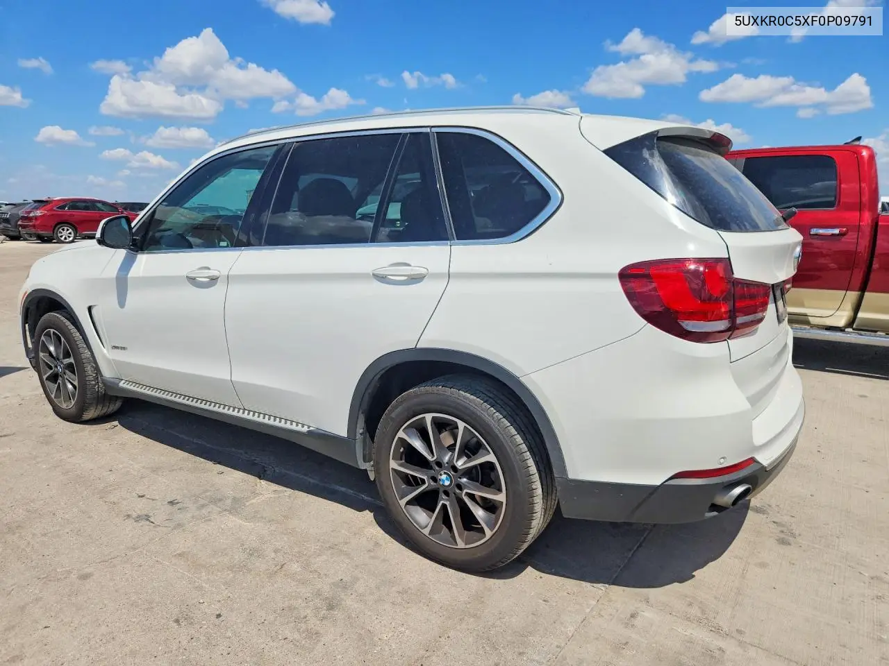 2015 BMW X5 VIN 5UXKR0C5XF0P09791 — фото 2
