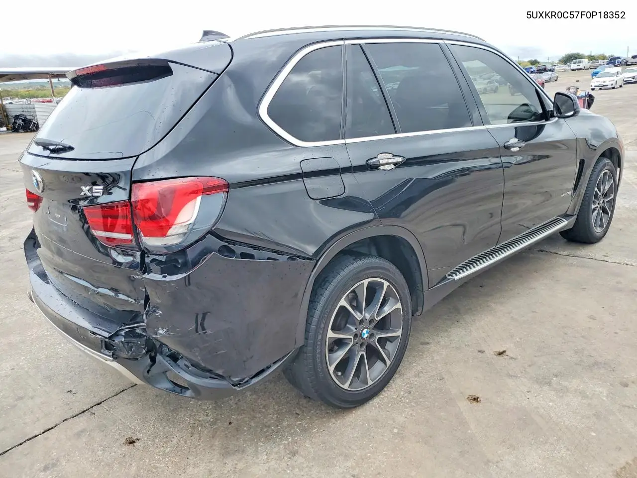 2015 BMW X5 VIN 5UXKR0C57F0P18352 — фото 3