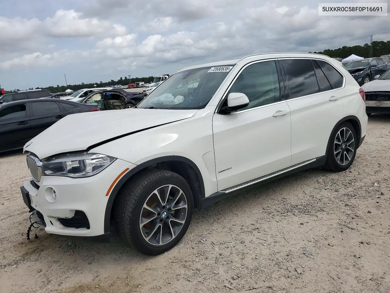 BMW X5 2015, VIN 5UXKR0C58F0P16691
