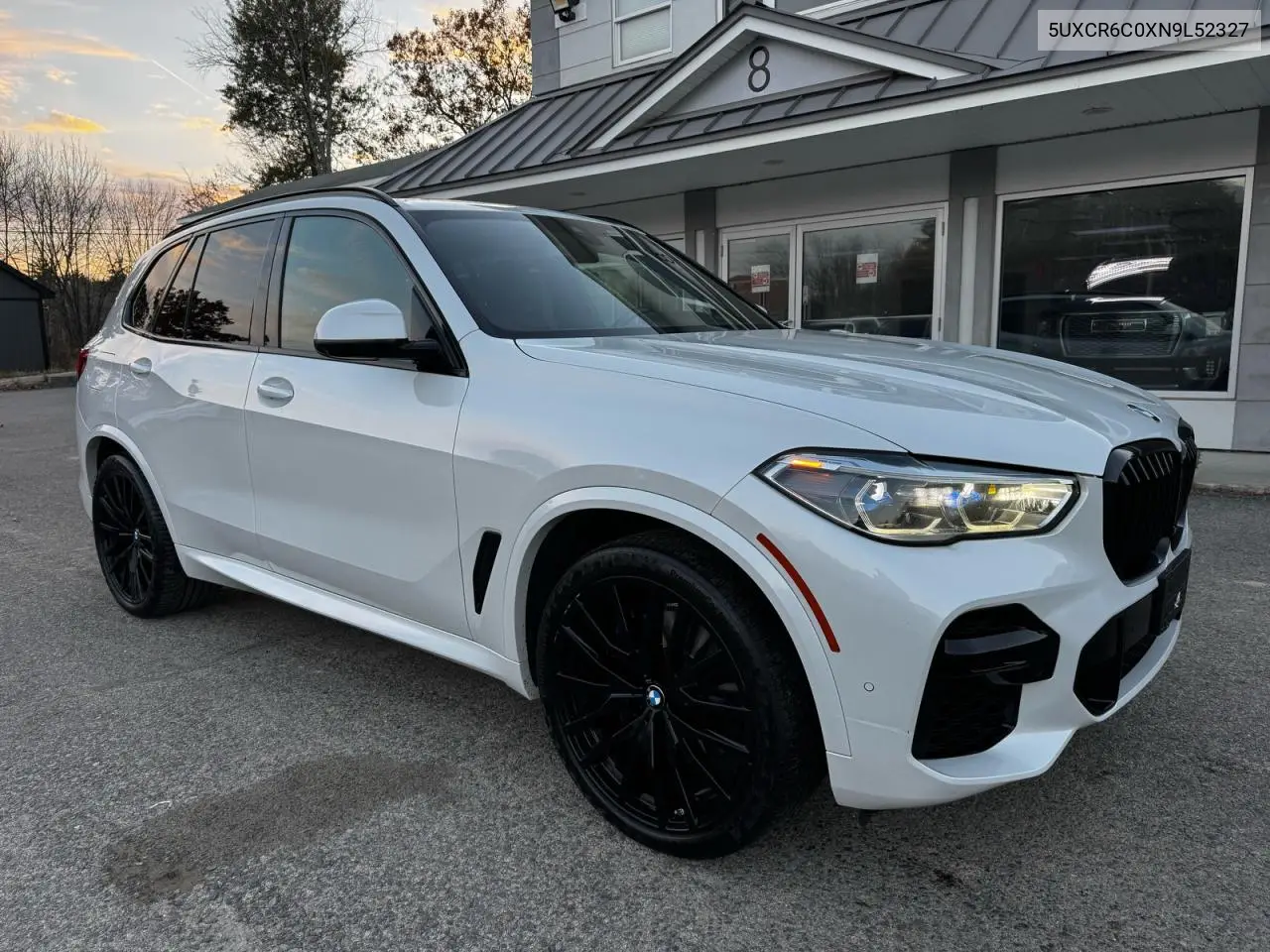 BMW X5 2022, VIN 5UXCR6C0XN9L52327