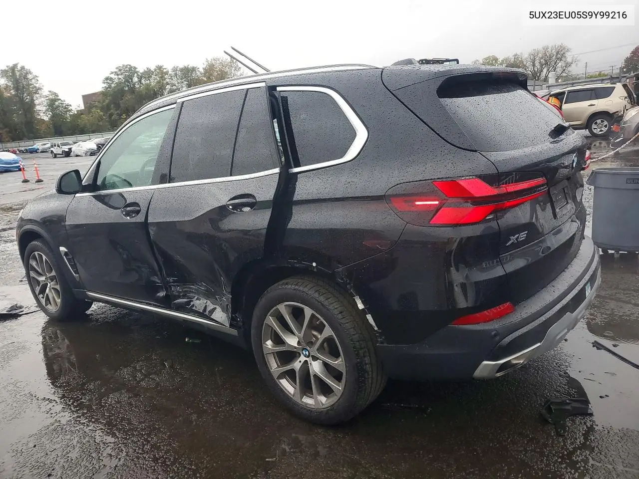 2025 BMW X5 VIN 5UX23EU05S9Y99216 — фото 2