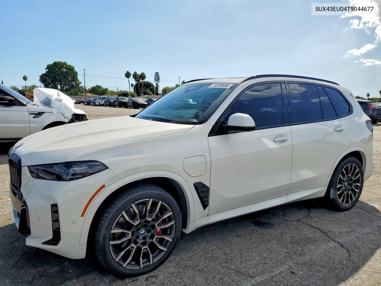 BMW X5 2026, VIN 5UX43EU04T9044677