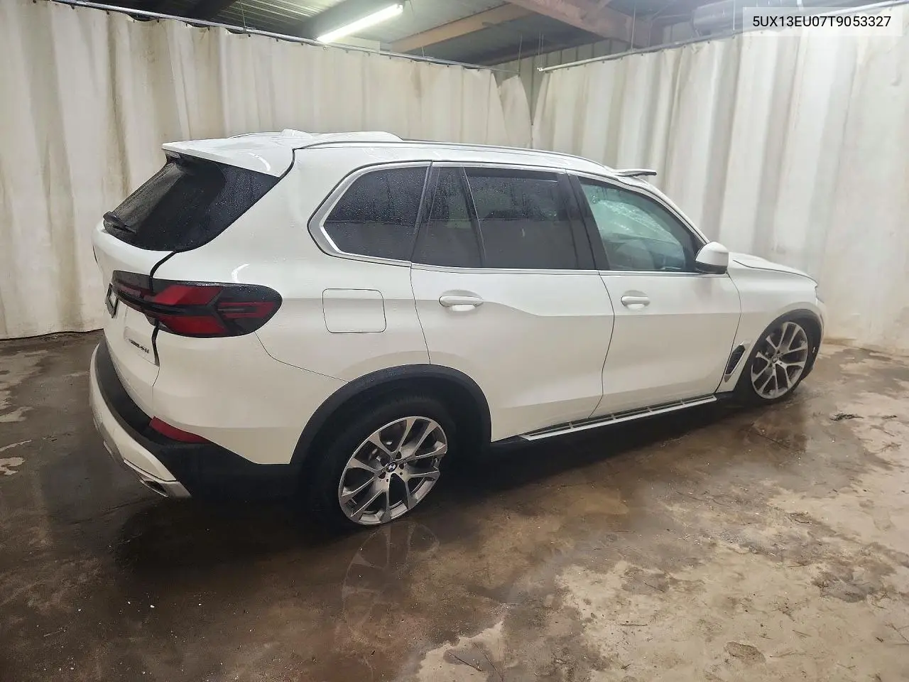 2026 BMW X5 VIN 5UX13EU07T9053327 — фото 3