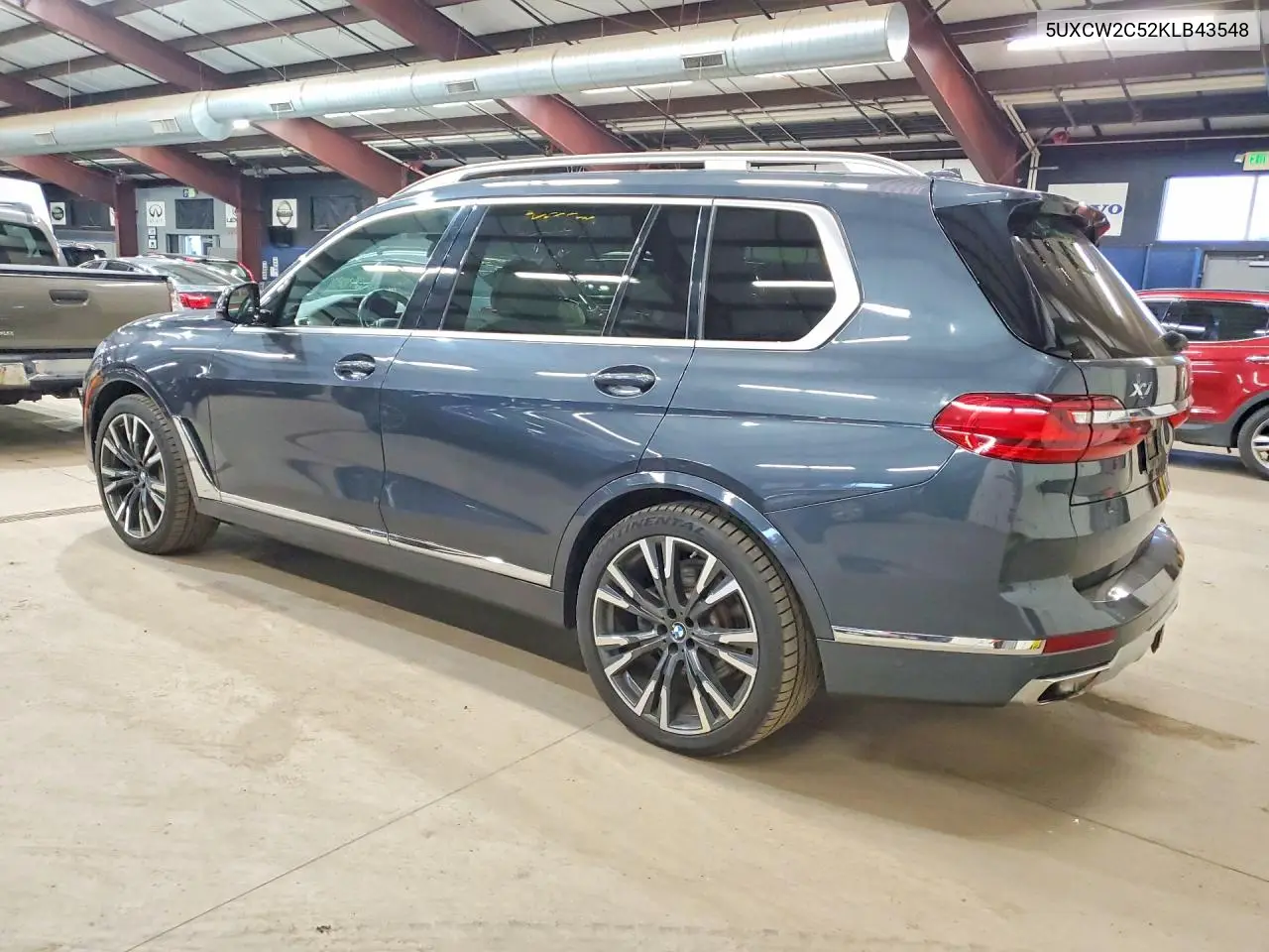 2019 BMW X7 VIN 5UXCW2C52KLB43548 — фото 2