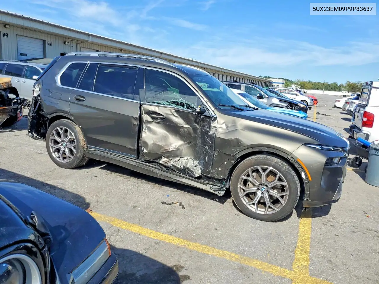 2023 BMW X7 VIN 5UX23EM09P9P83637 — фото 4