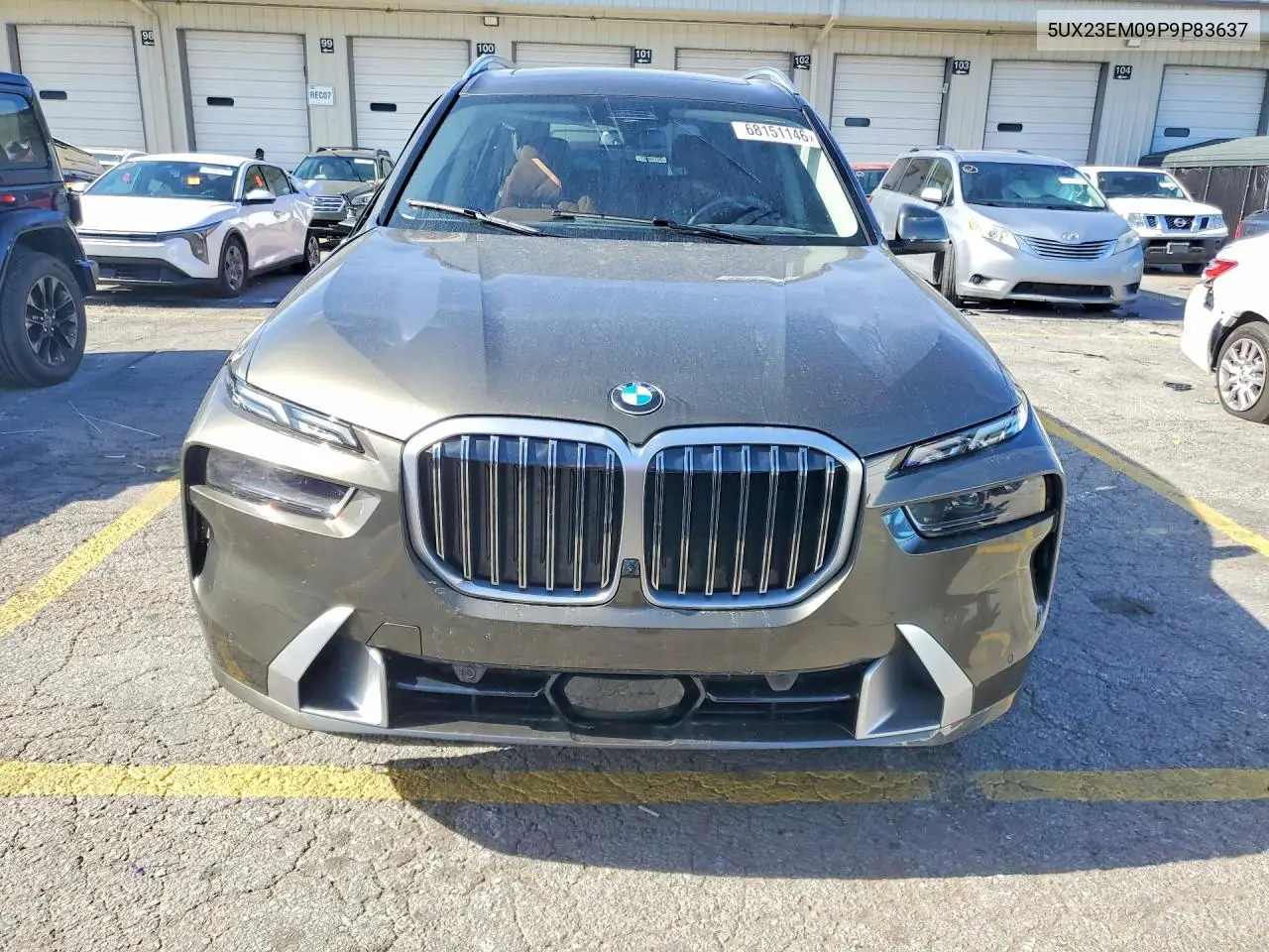 2023 BMW X7 VIN 5UX23EM09P9P83637 — фото 5