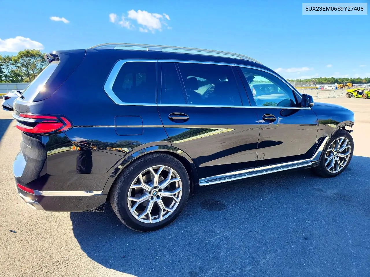 2025 BMW X7 VIN 5UX23EM06S9Y27408 — фото 3