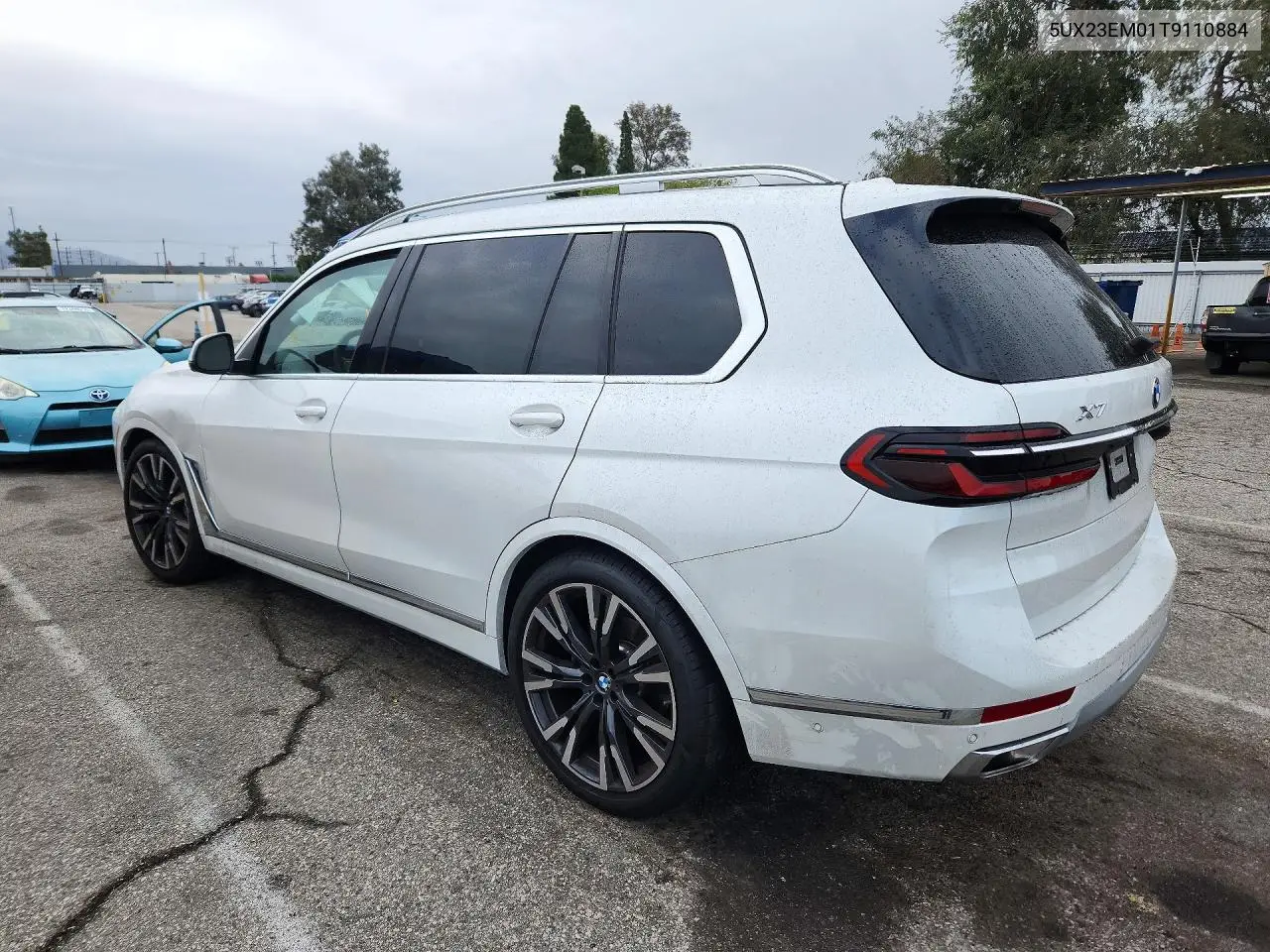 2026 BMW X7 VIN 5UX23EM01T9110884 — фото 2