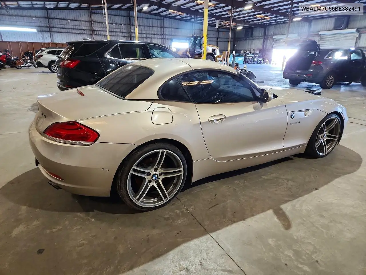2011 BMW Z4 VIN WBALM7C56BE382491 — фото 3