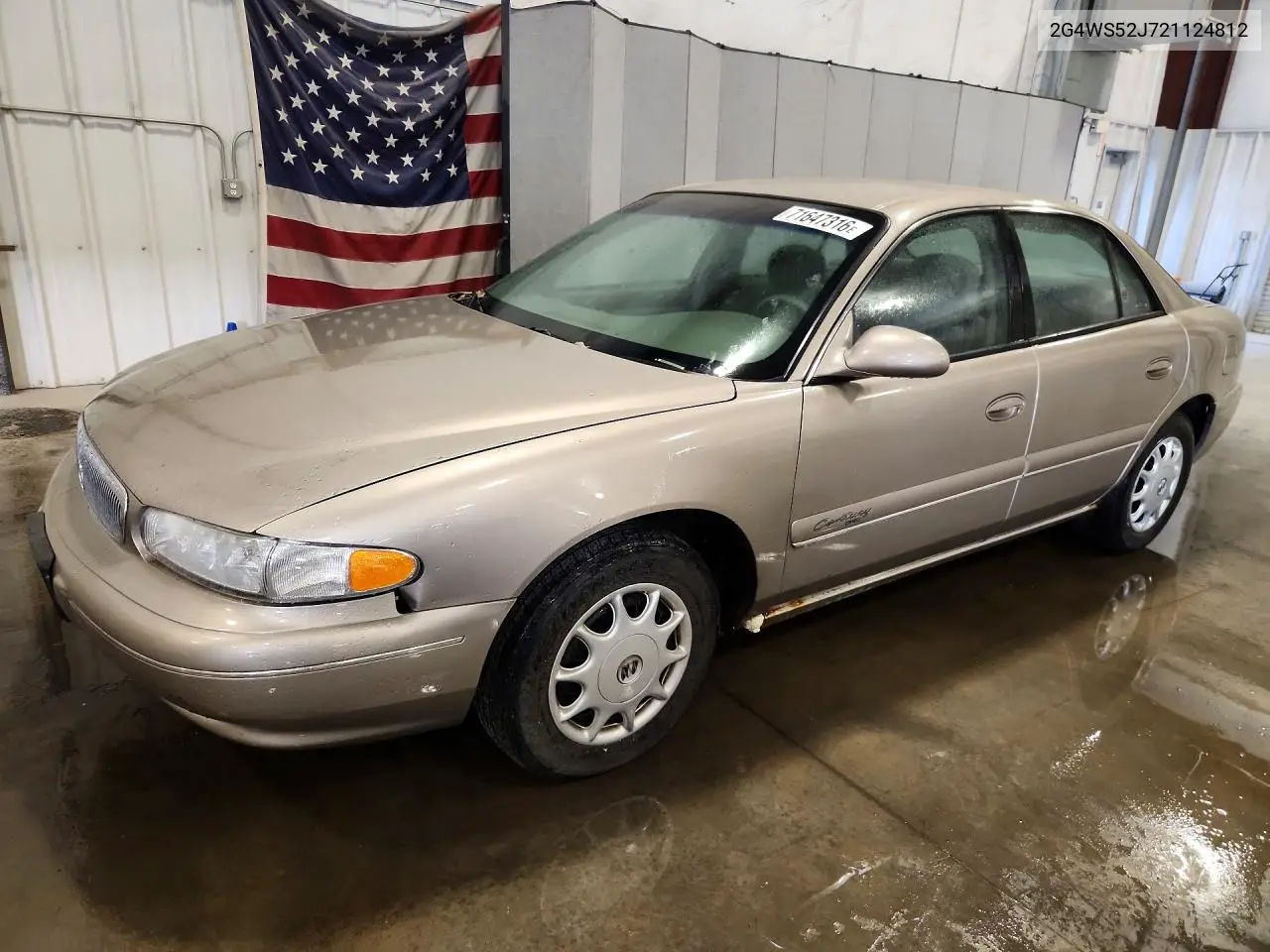 BUICK CENTURY 2002, VIN 2G4WS52J721124812