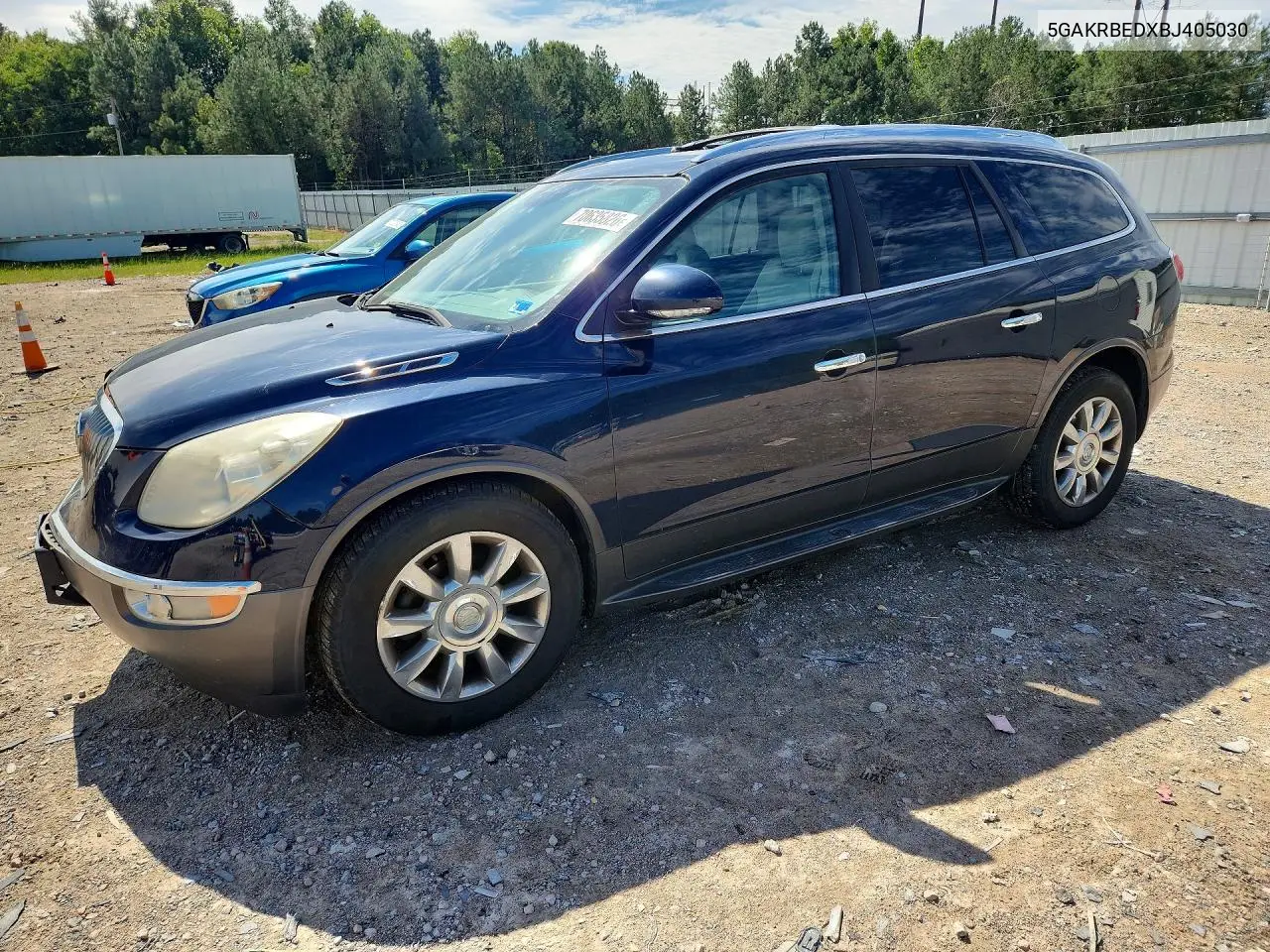 BUICK ENCLAVE 2011, VIN 5GAKRBEDXBJ405030