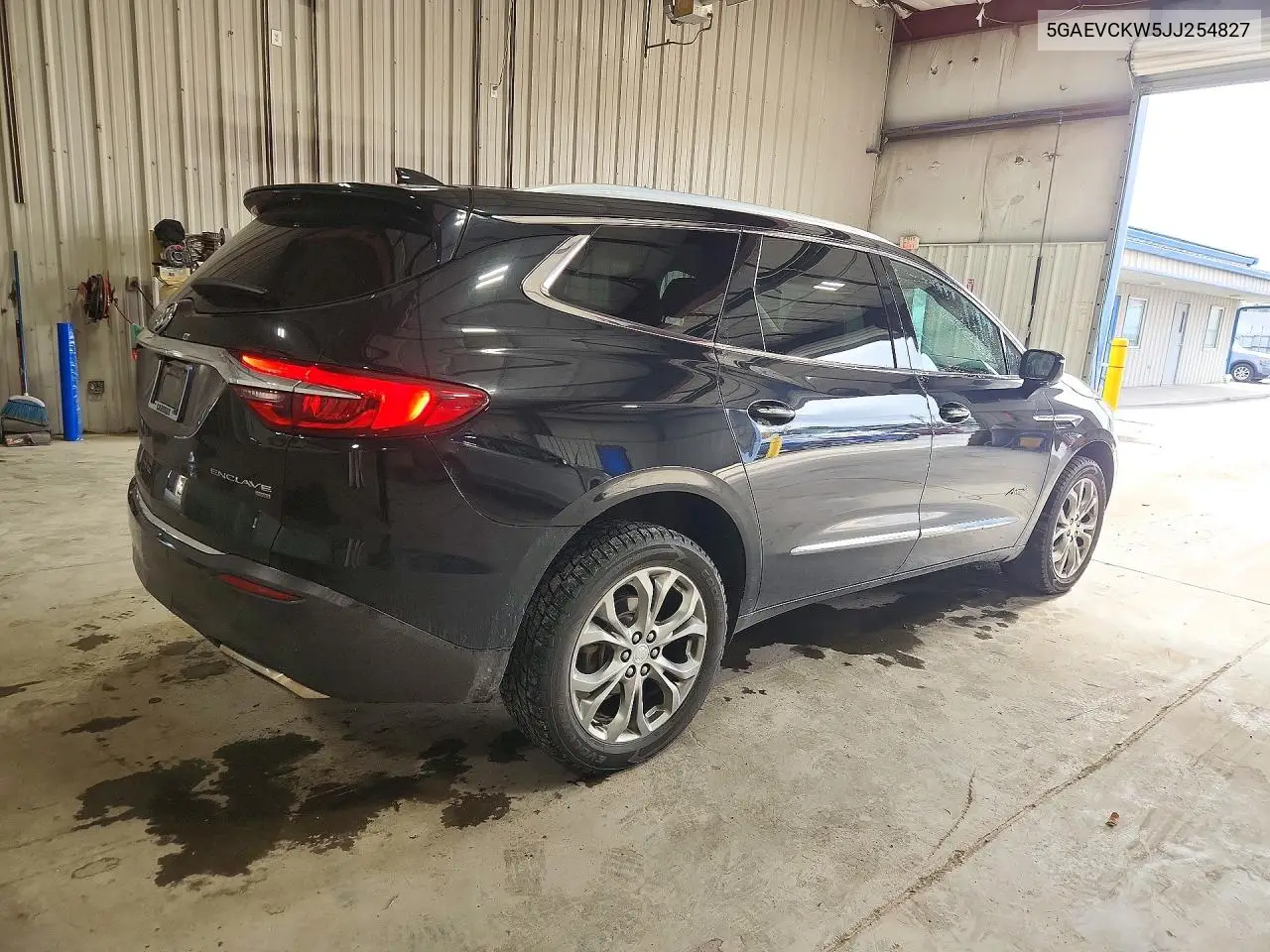 2018 BUICK ENCLAVE VIN 5GAEVCKW5JJ254827 — фото 3
