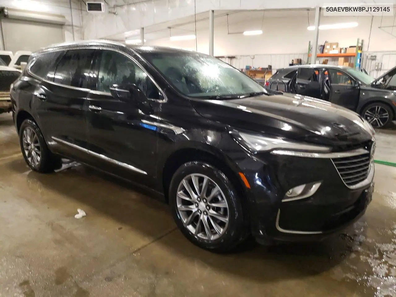 2023 BUICK ENCLAVE VIN 5GAEVBKW8PJ129145 — фото 4