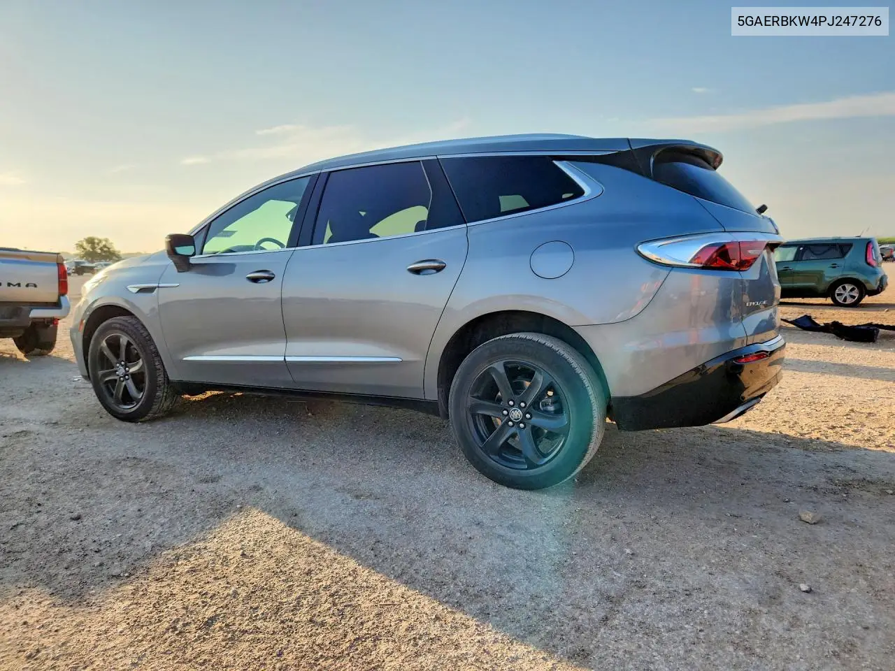 2023 BUICK ENCLAVE VIN 5GAERBKW4PJ247276 — фото 2