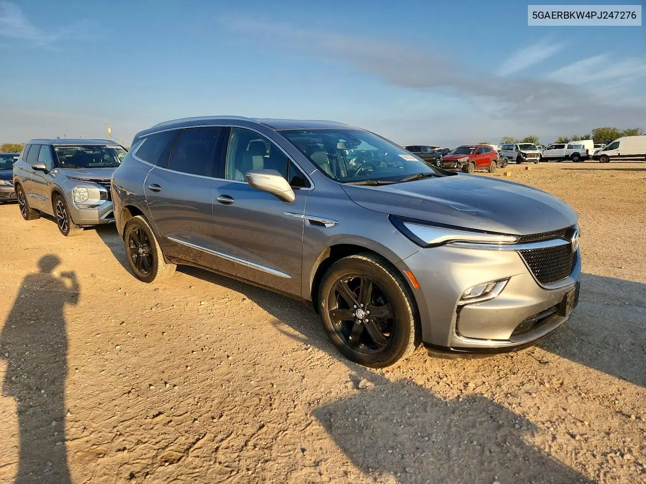 2023 BUICK ENCLAVE VIN 5GAERBKW4PJ247276 — фото 4