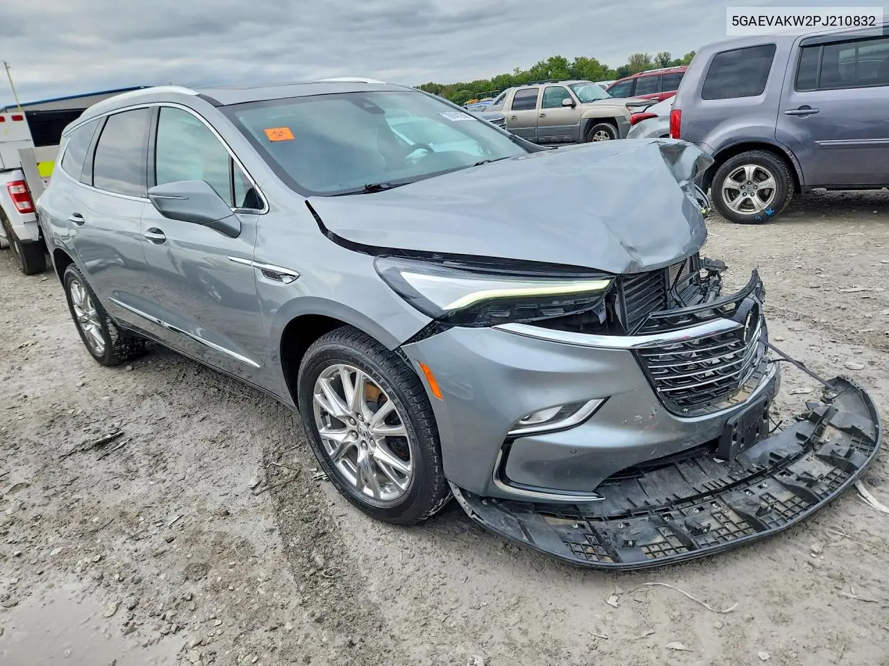 2023 BUICK ENCLAVE VIN 5GAEVAKW2PJ210832 — фото 4