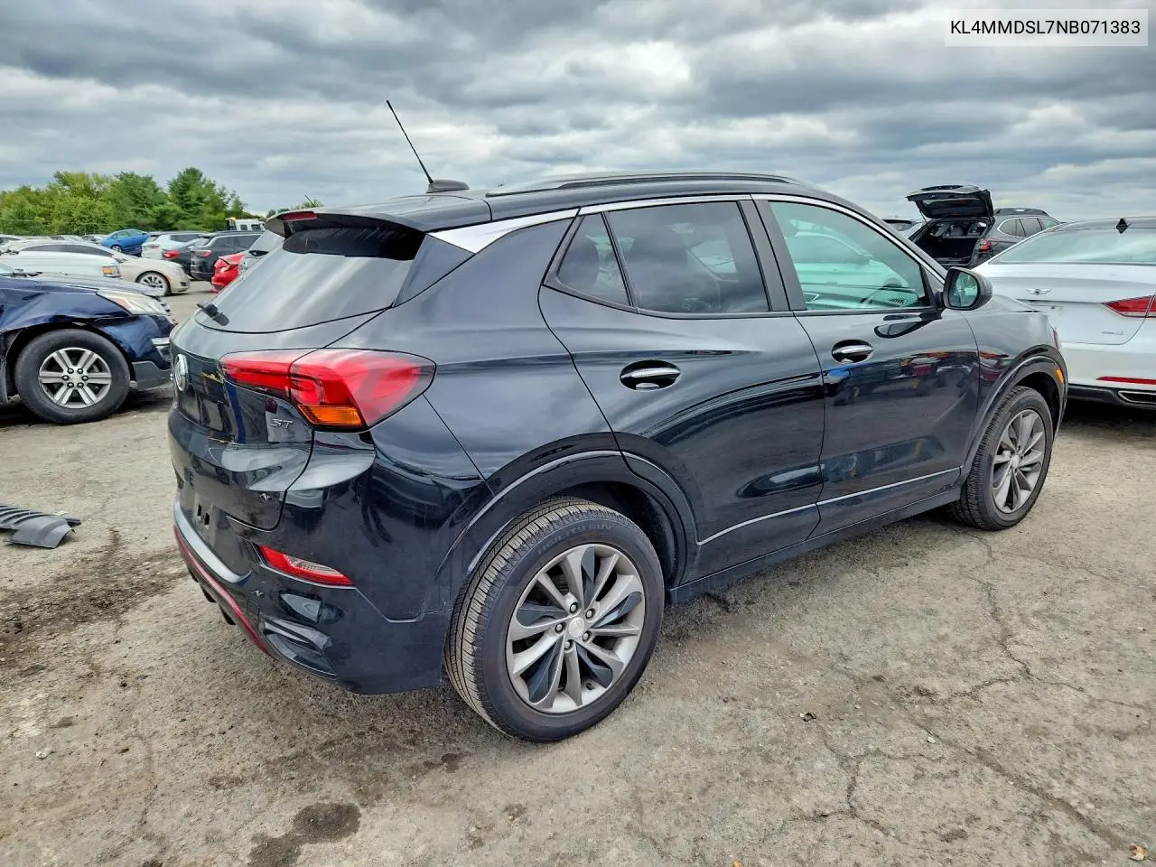2022 BUICK ENCORE GX VIN KL4MMDSL7NB071383 — фото 3
