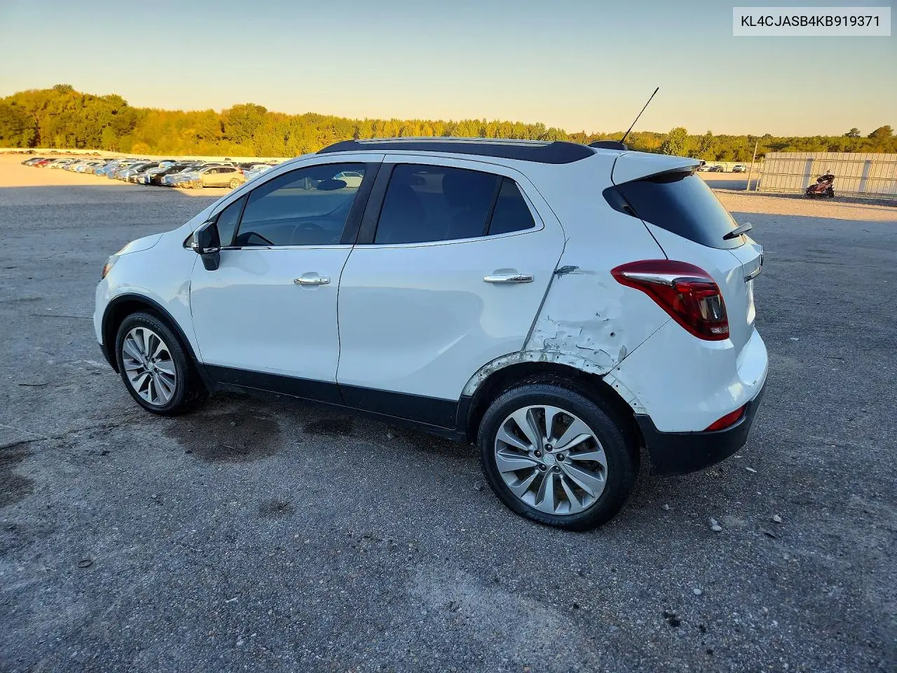 2019 BUICK ENCORE VIN KL4CJASB4KB919371 — фото 2