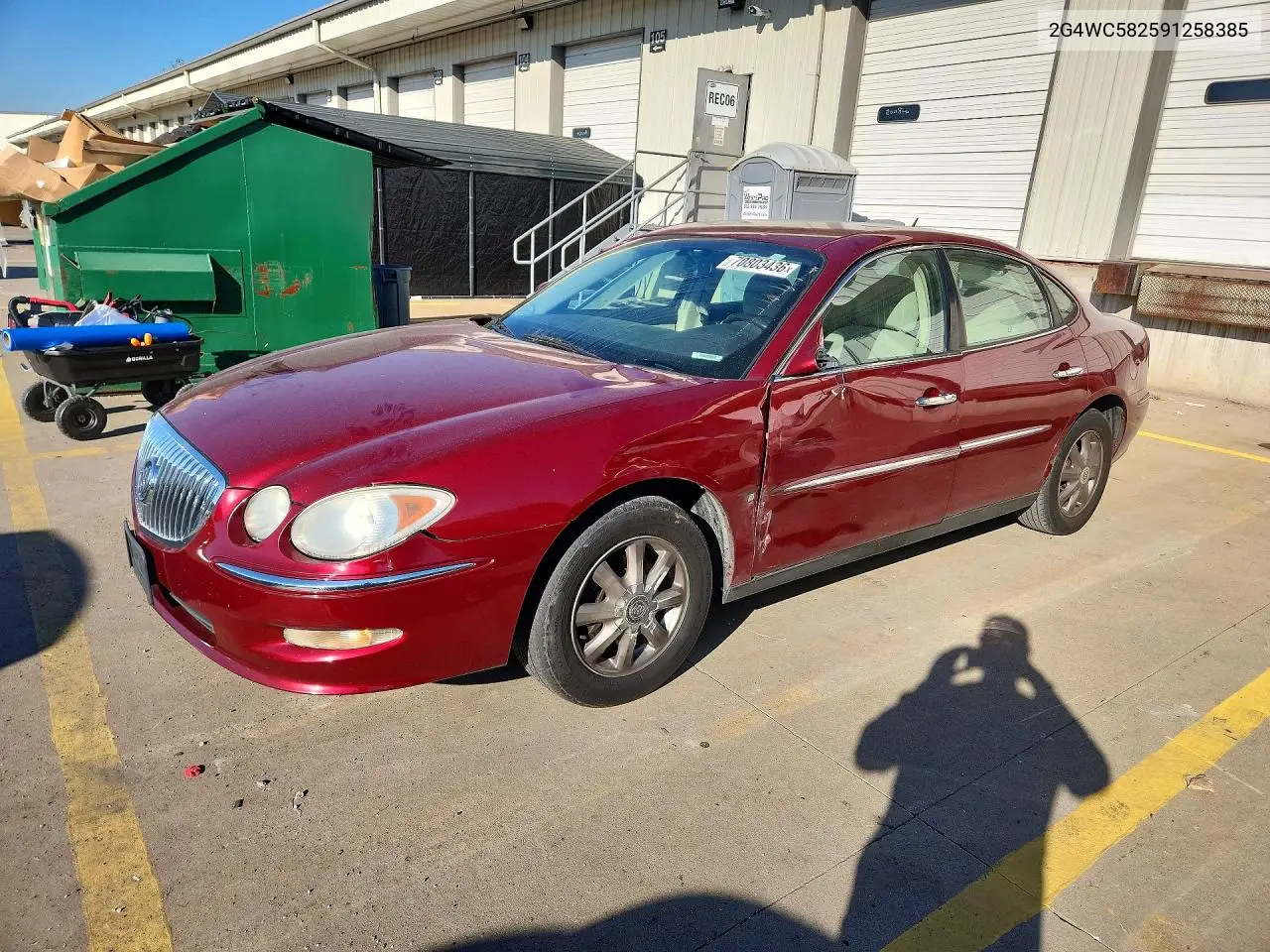 BUICK LACROSSE 2009, VIN 2G4WC582591258385