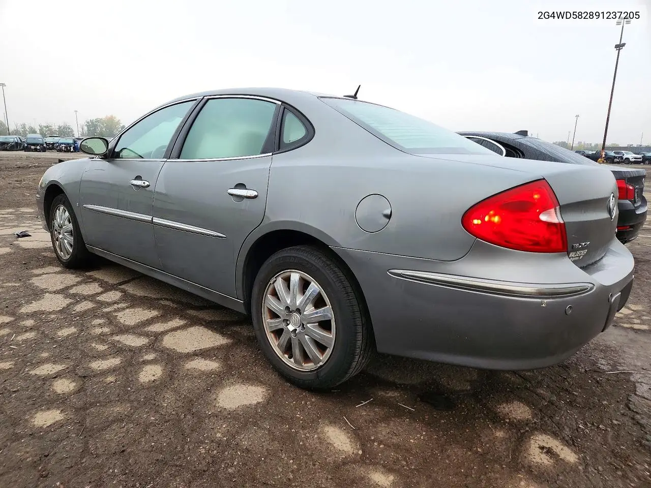 2009 BUICK LACROSSE VIN 2G4WD582891237205 — фото 2