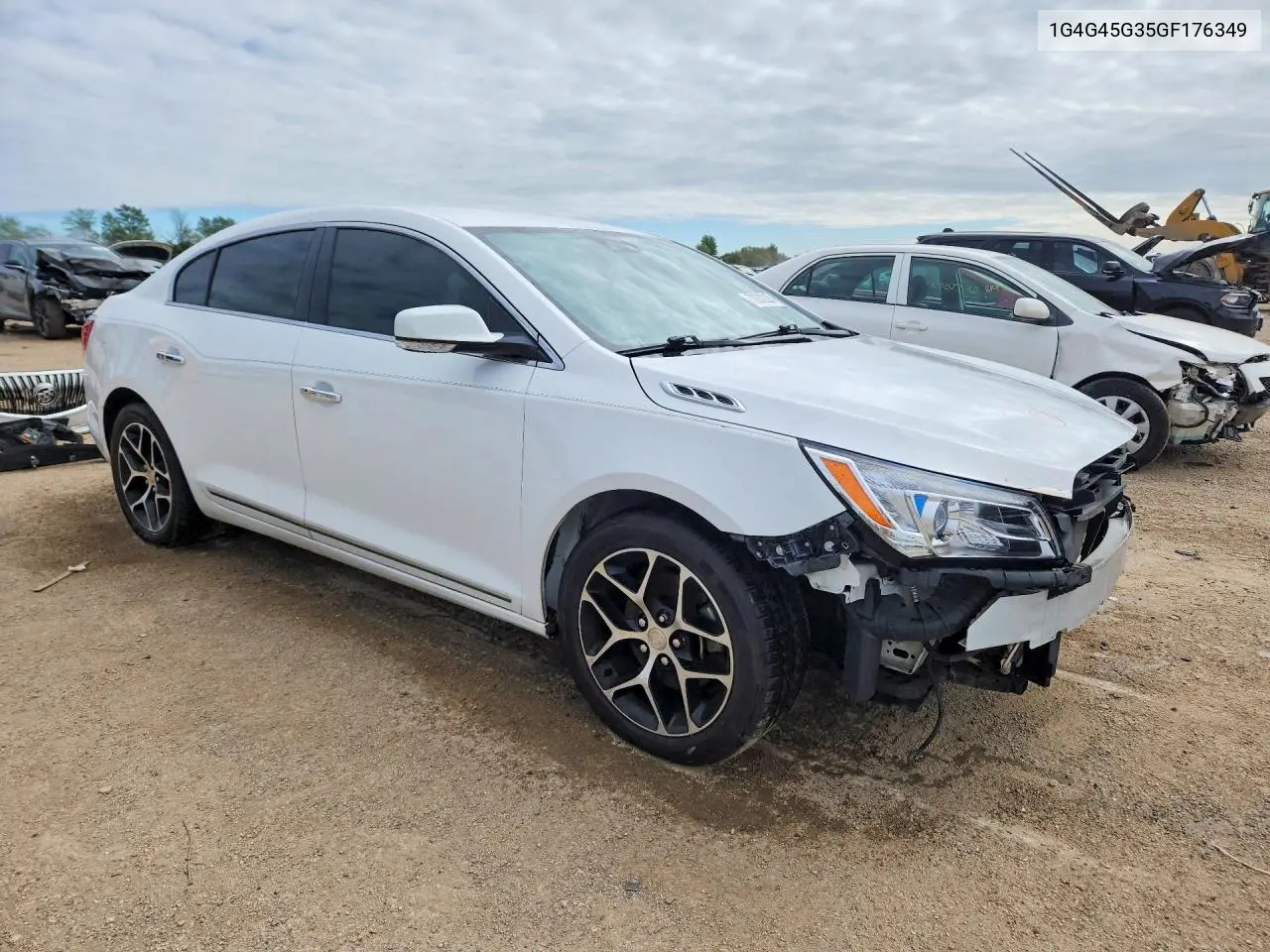 2016 BUICK LACROSSE VIN 1G4G45G35GF176349 — фото 4
