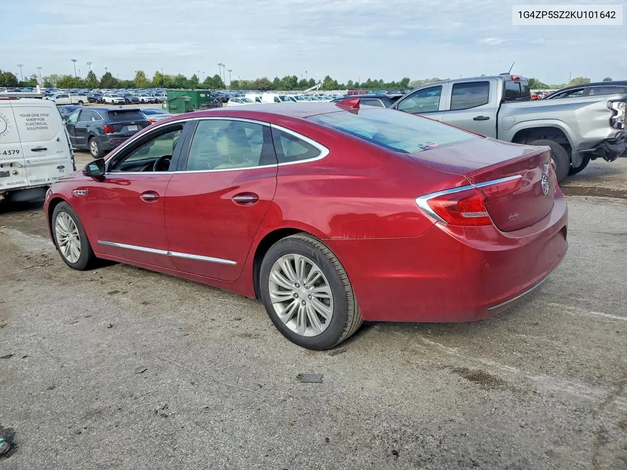 2019 BUICK LACROSSE VIN 1G4ZP5SZ2KU101642 — фото 2
