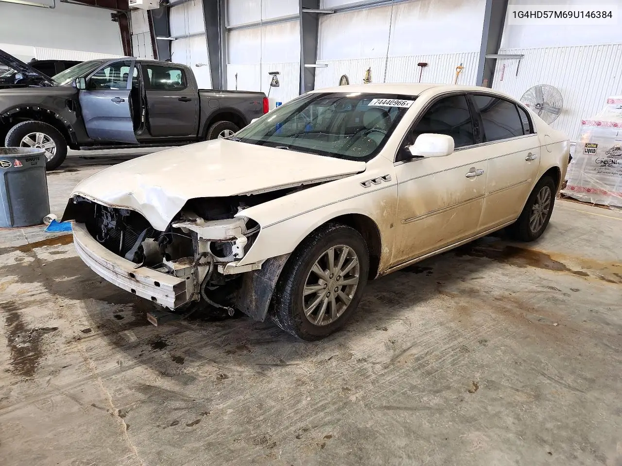 BUICK LUCERNE 2009, VIN 1G4HD57M69U146384