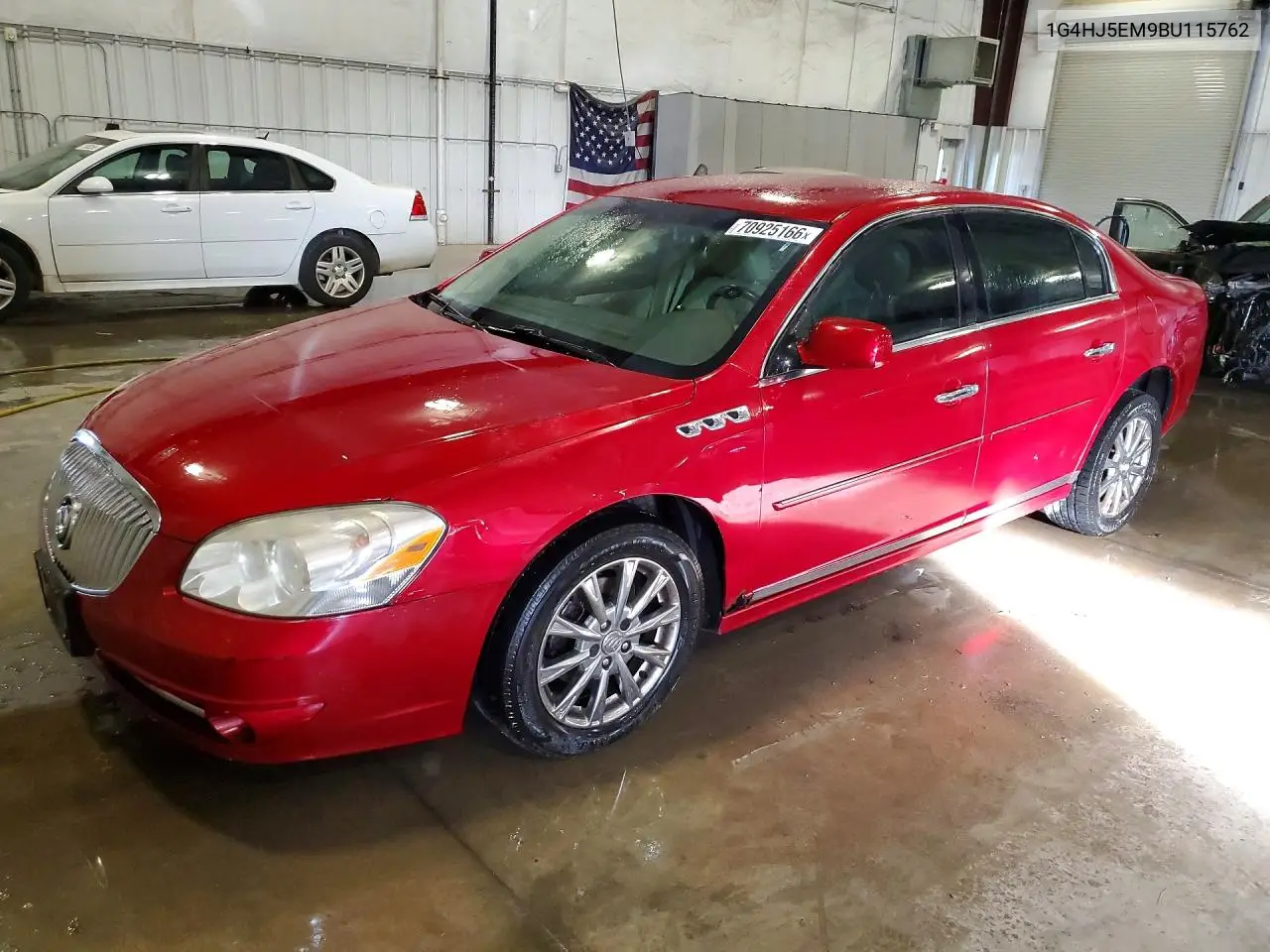 BUICK LUCERNE 2011, VIN 1G4HJ5EM9BU115762