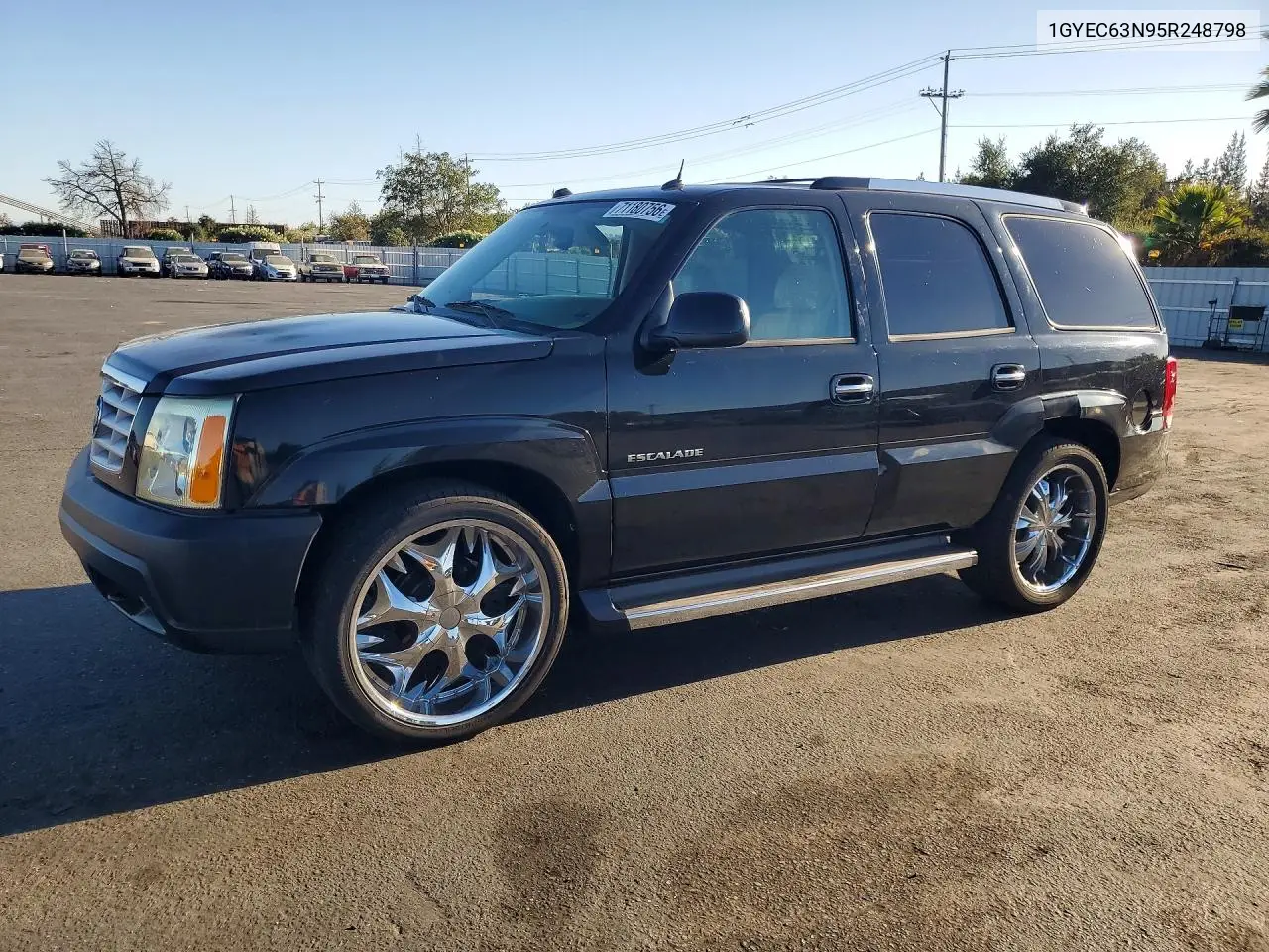 CADILLAC ESCALADE 2005, VIN 1GYEC63N95R248798