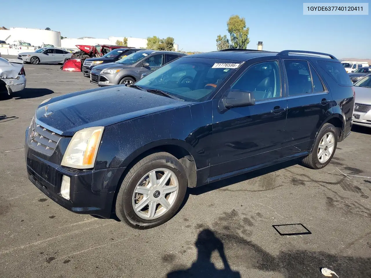 CADILLAC SRX 2004, VIN 1GYDE637740120411