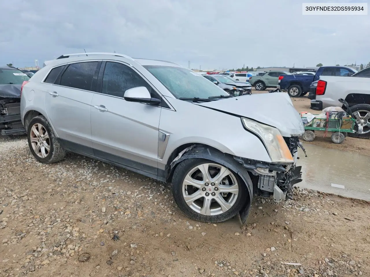 2013 CADILLAC SRX VIN 3GYFNDE32DS595934 — фото 4