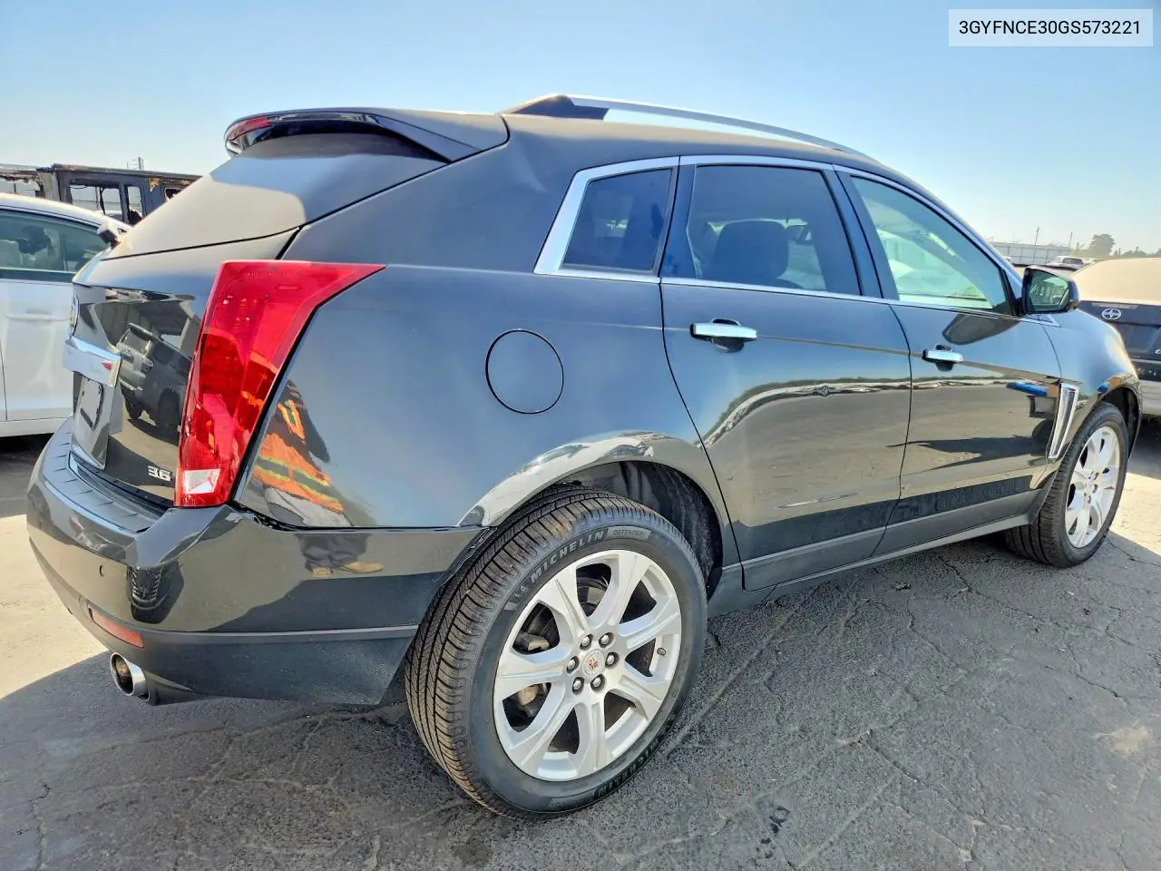 2016 CADILLAC SRX VIN 3GYFNCE30GS573221 — фото 3